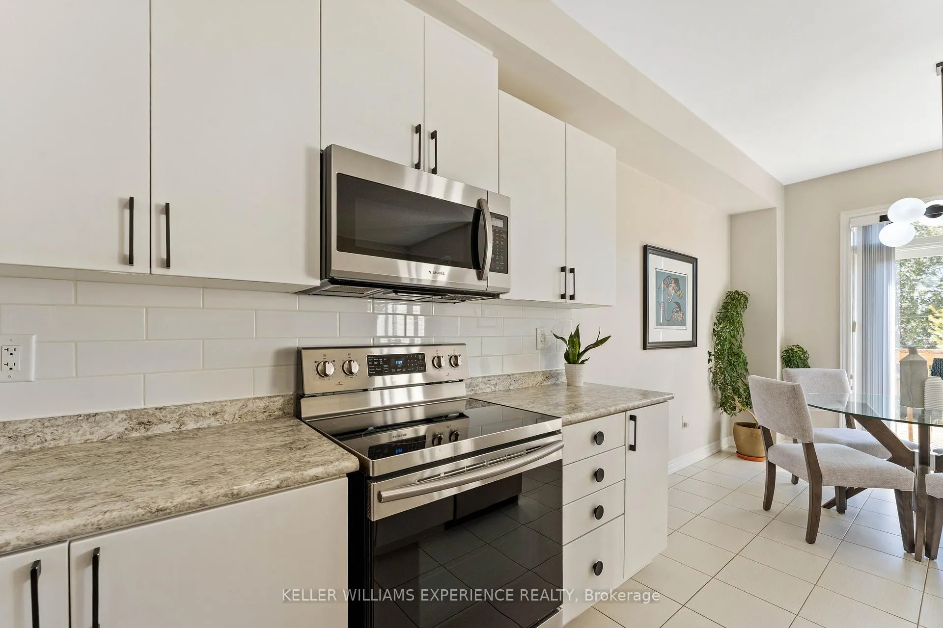Photo 16 of 12 Greenwood Drive, Essa, Angus — HOMEH