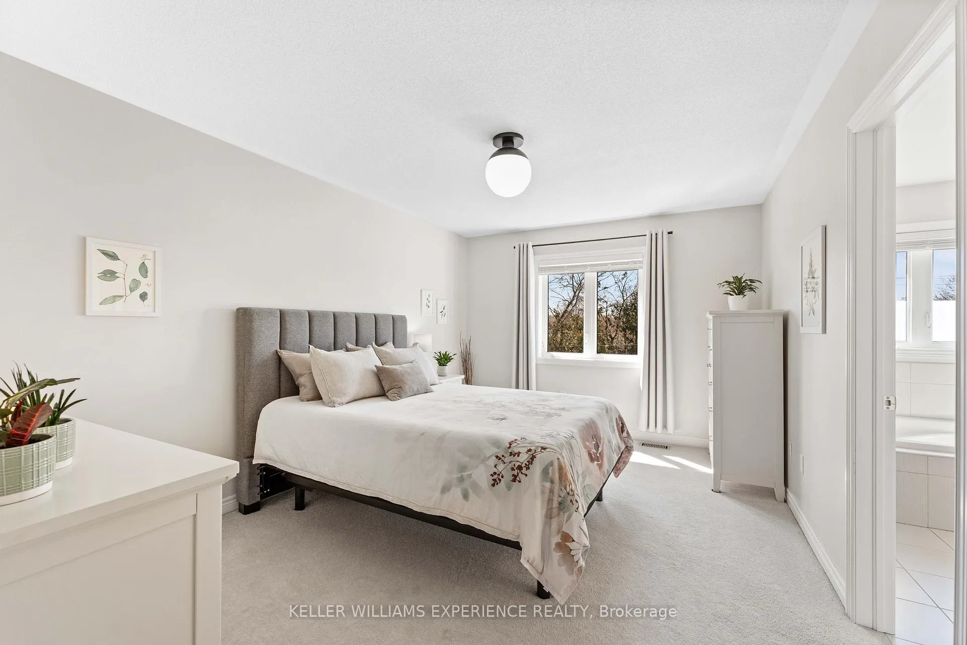 Photo 18 of 12 Greenwood Drive, Essa, Angus — HOMEH