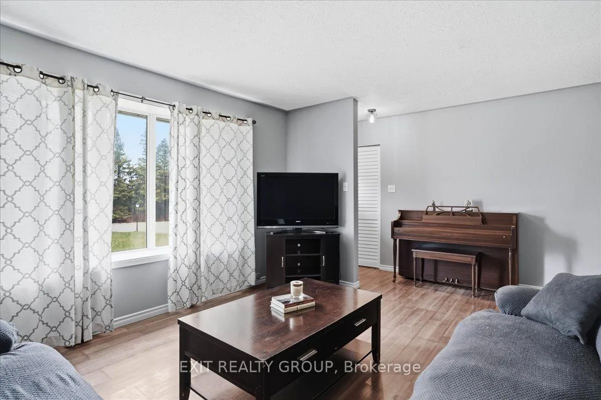 Photo 15 of 518 Aikins Road, Quinte West, Sidney Ward — HOMEH