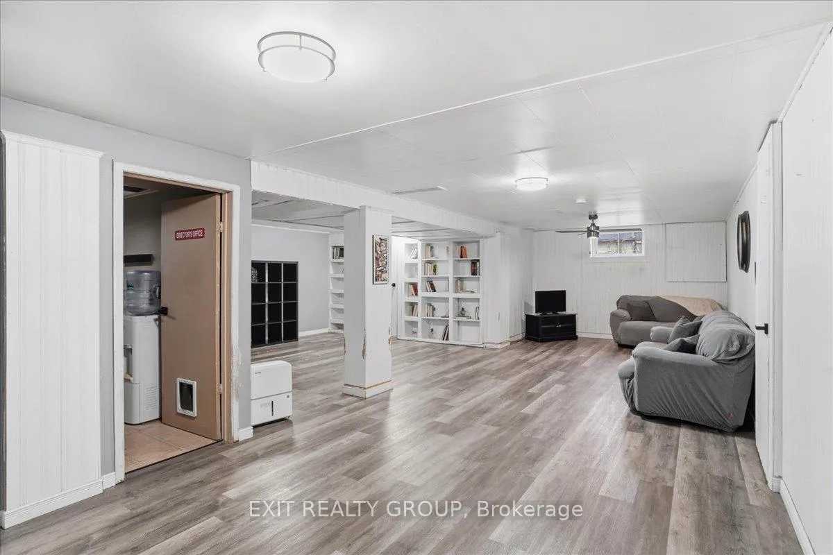 Photo 21 of 518 Aikins Road, Quinte West, Sidney Ward — HOMEH