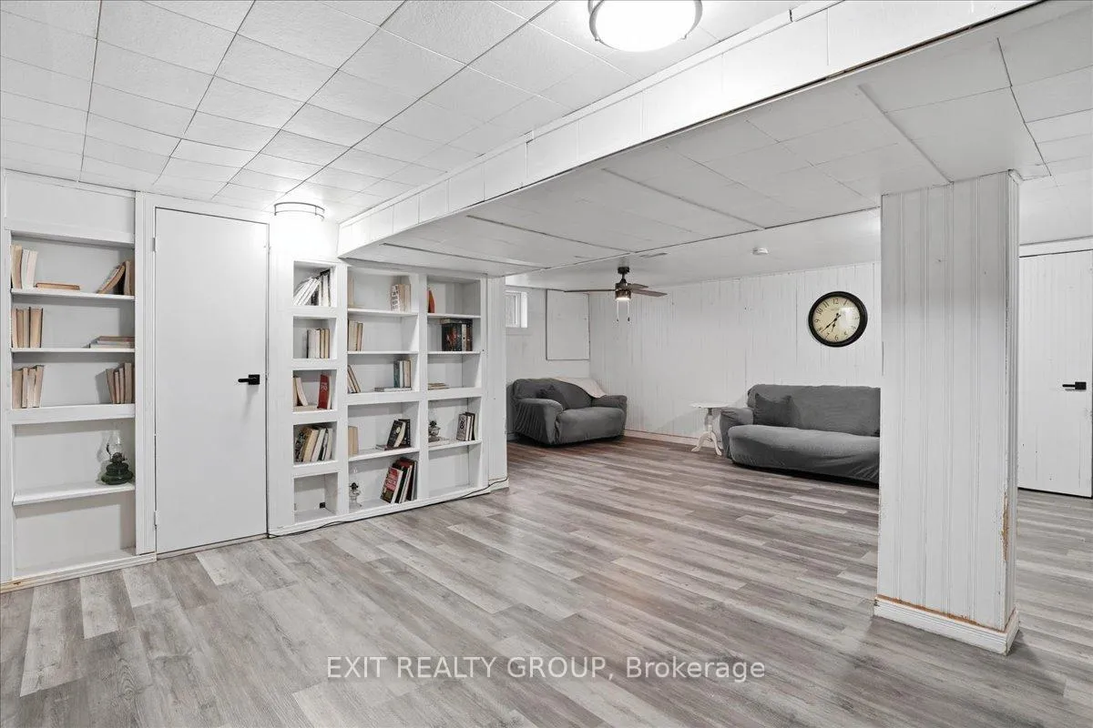 Photo 25 of 518 Aikins Road, Quinte West, Sidney Ward — HOMEH