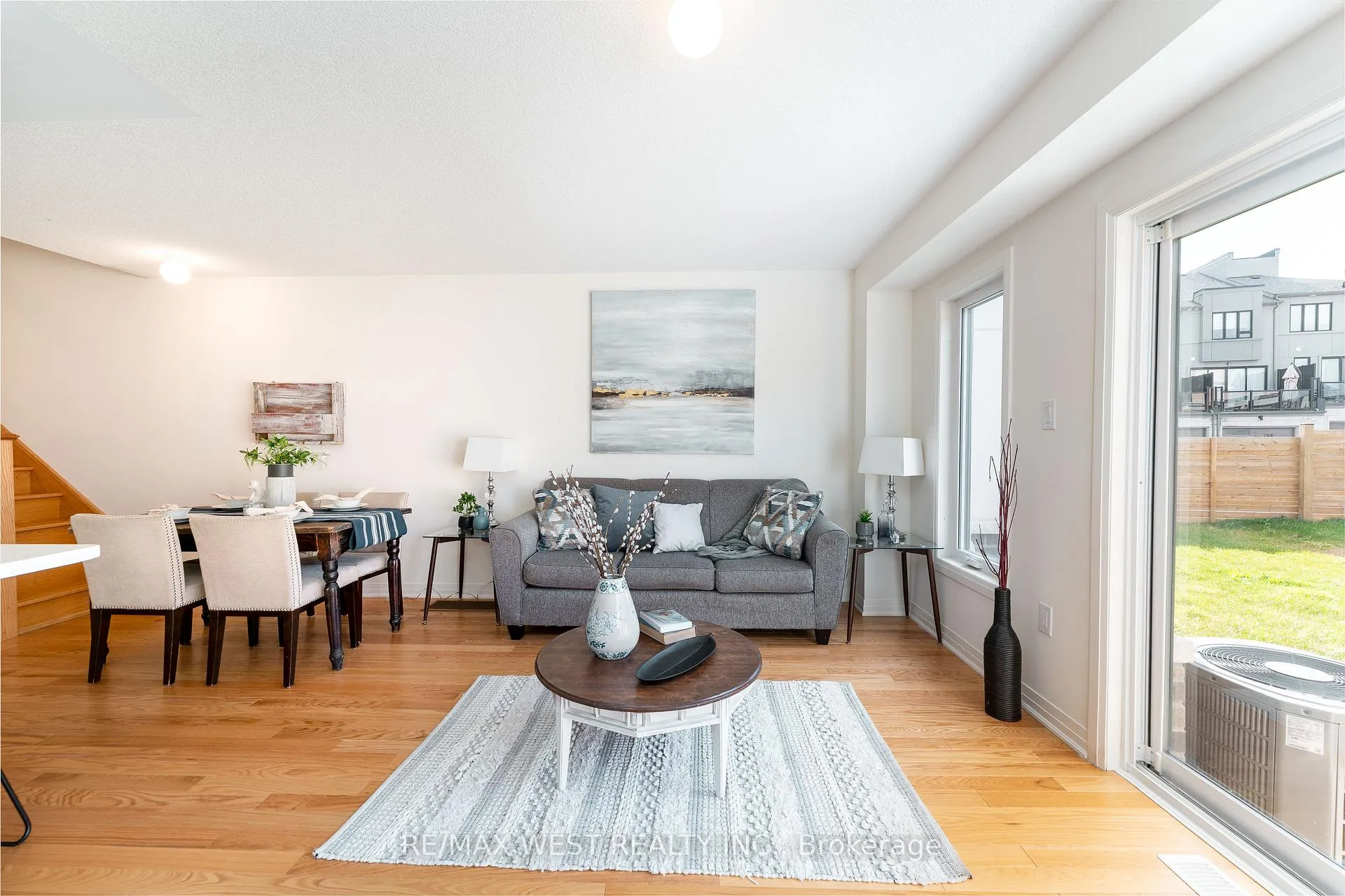 Photo 14 of 153 Sailors Landing Drive, Clarington, Bowmanville — HOMEH