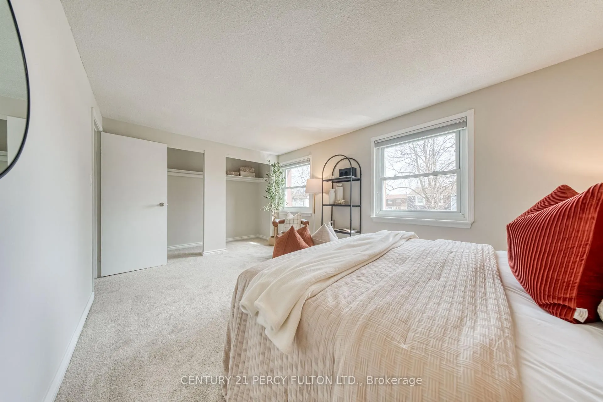 Photo 22 of 1323 Fenelon Crescent, Oshawa, Stevenson — HOMEH