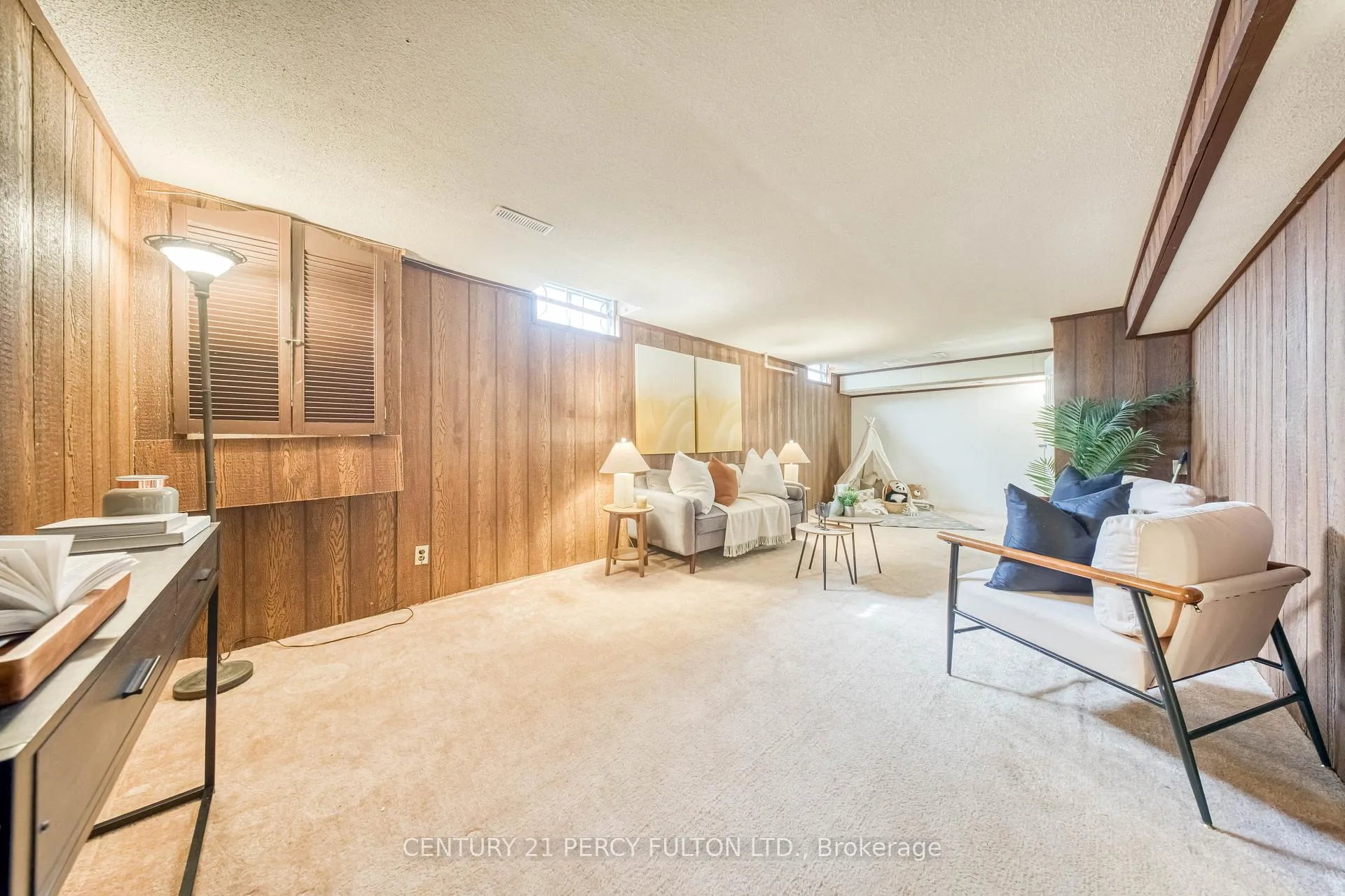 Photo 29 of 1323 Fenelon Crescent, Oshawa, Stevenson — HOMEH