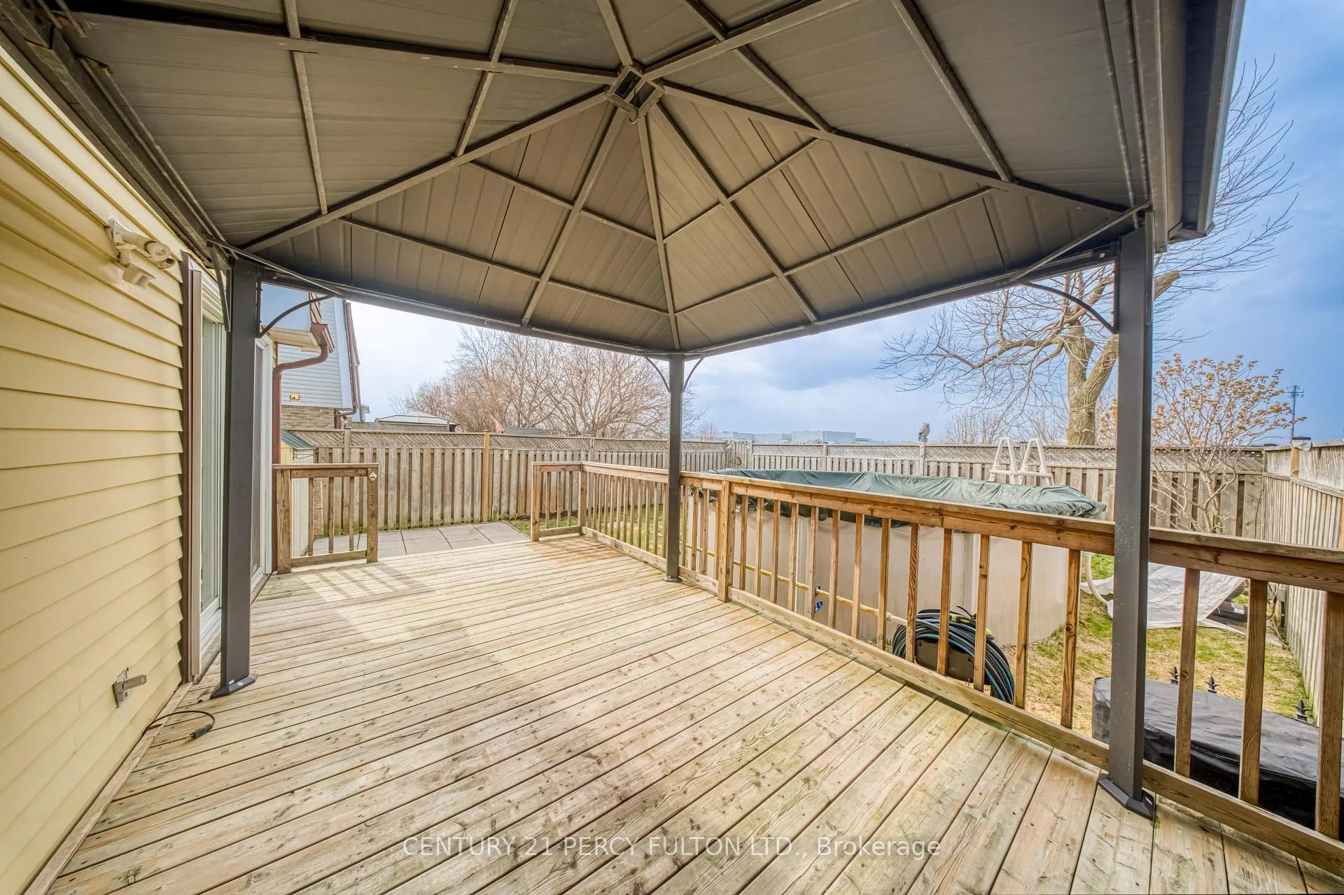Photo 35 of 1323 Fenelon Crescent, Oshawa, Stevenson — HOMEH