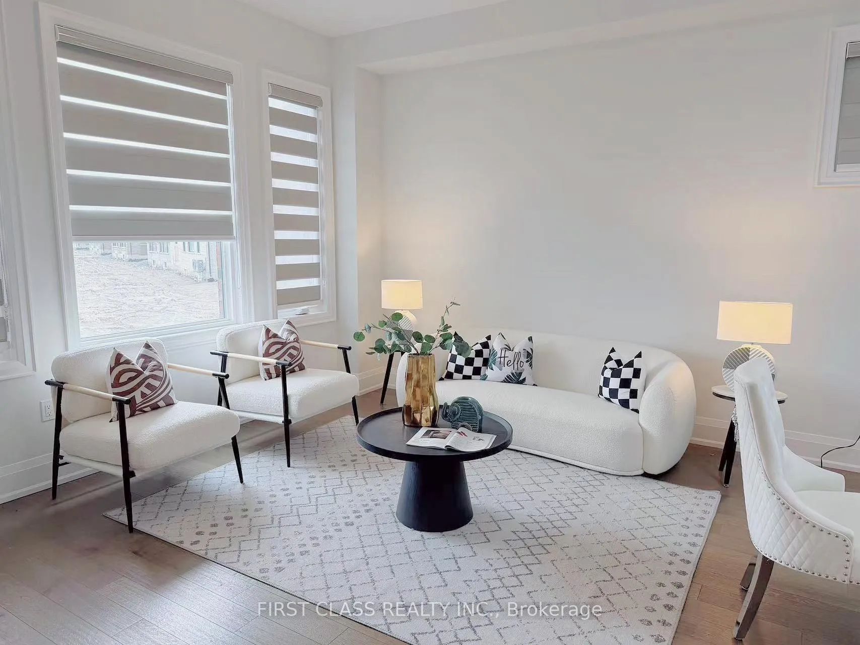 Photo 4 of 68 Tranquility Crescent, Markham, Angus Glen — HOMEH