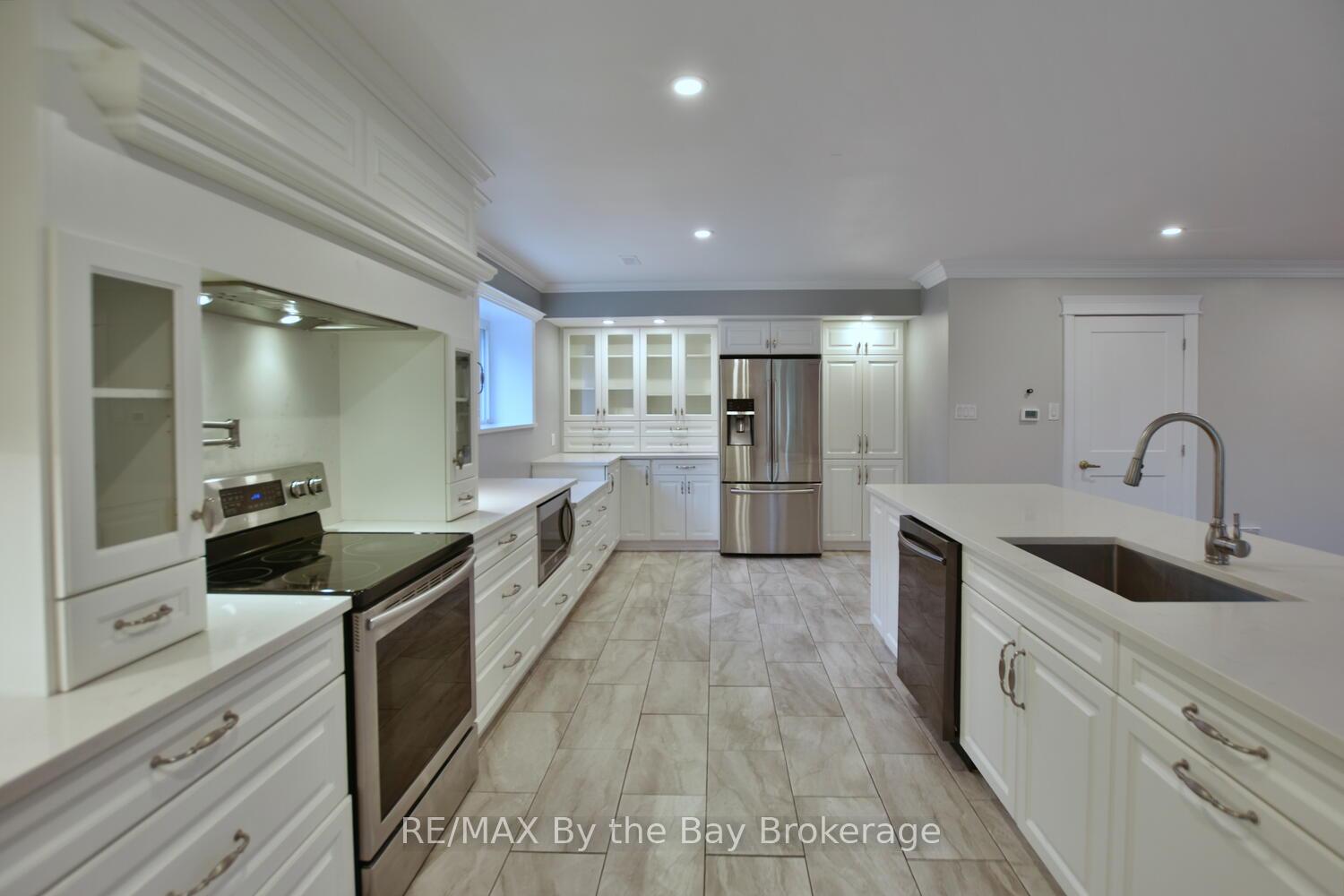 Photo 10 of 390 Mill Street, Essa, Angus — HOMEH