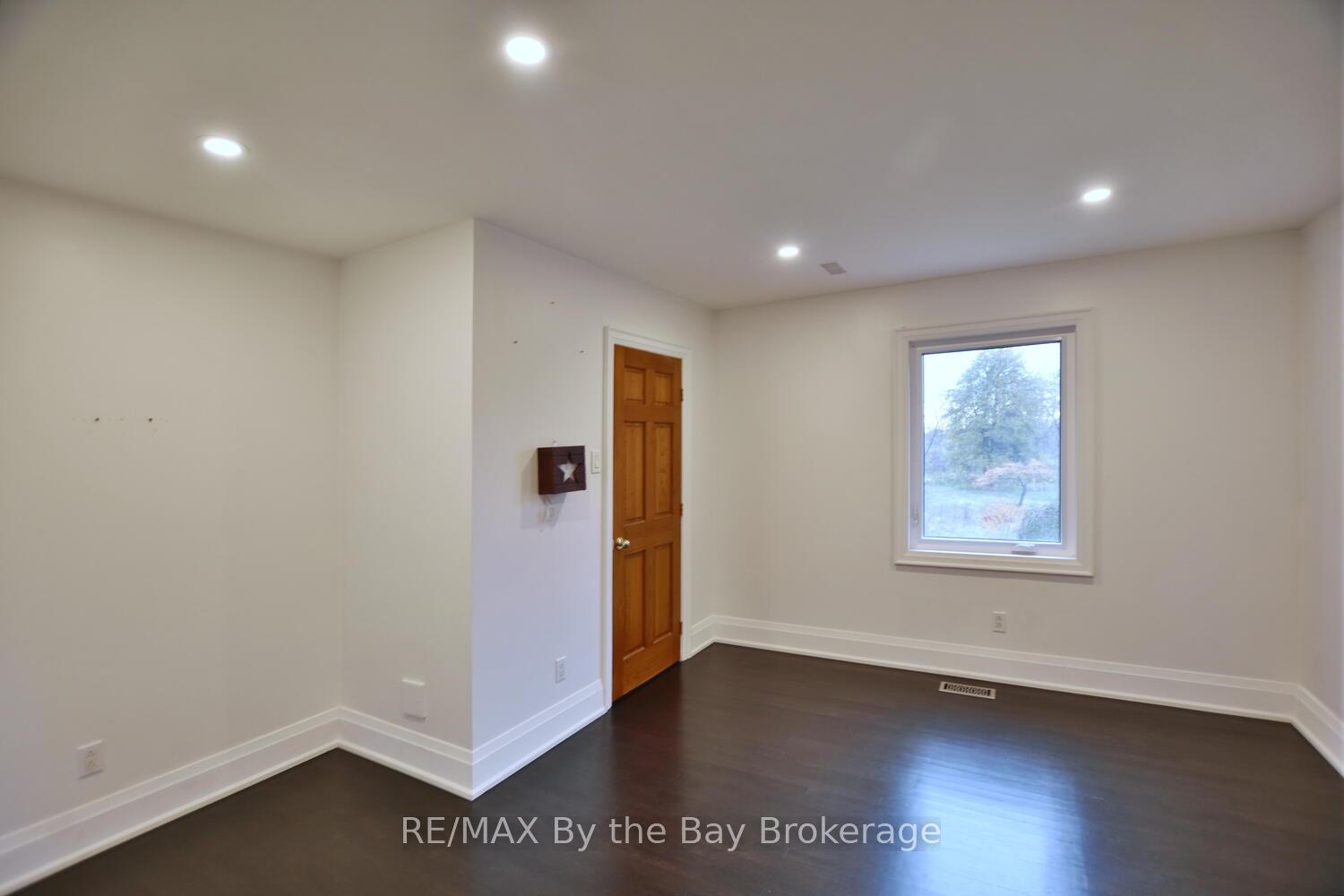 Photo 28 of 390 Mill Street, Essa, Angus — HOMEH