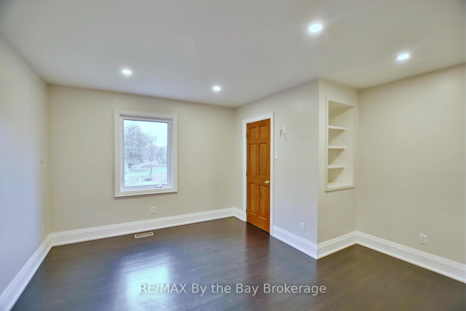 Photo 33 of 390 Mill Street, Essa, Angus — HOMEH