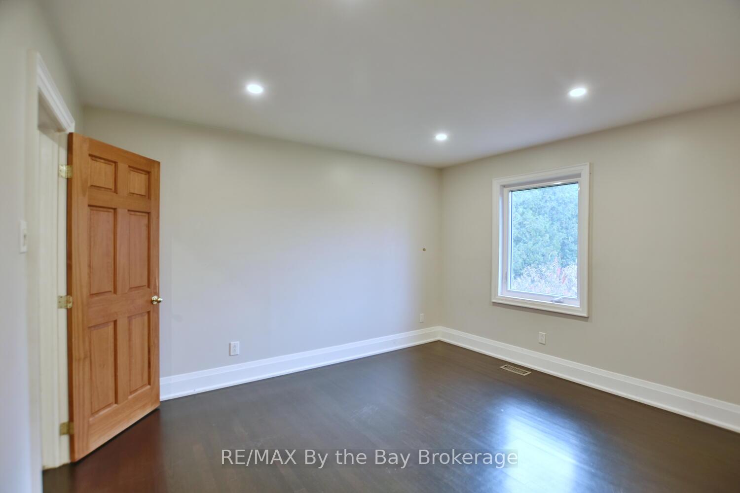 Photo 34 of 390 Mill Street, Essa, Angus — HOMEH