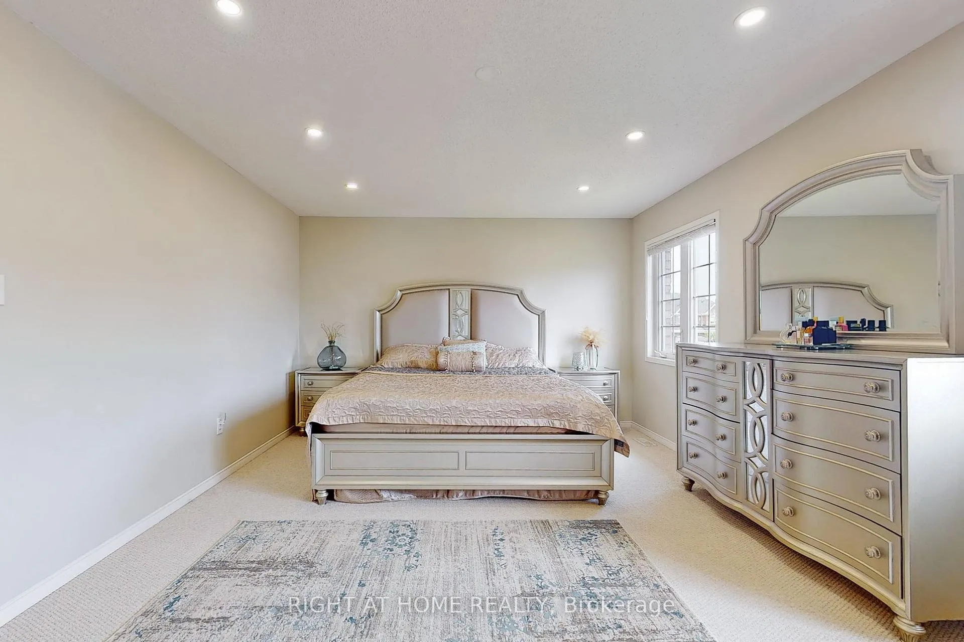 Photo 27 of 1733 Frederick Mason Drive E, Oshawa, Taunton — HOMEH