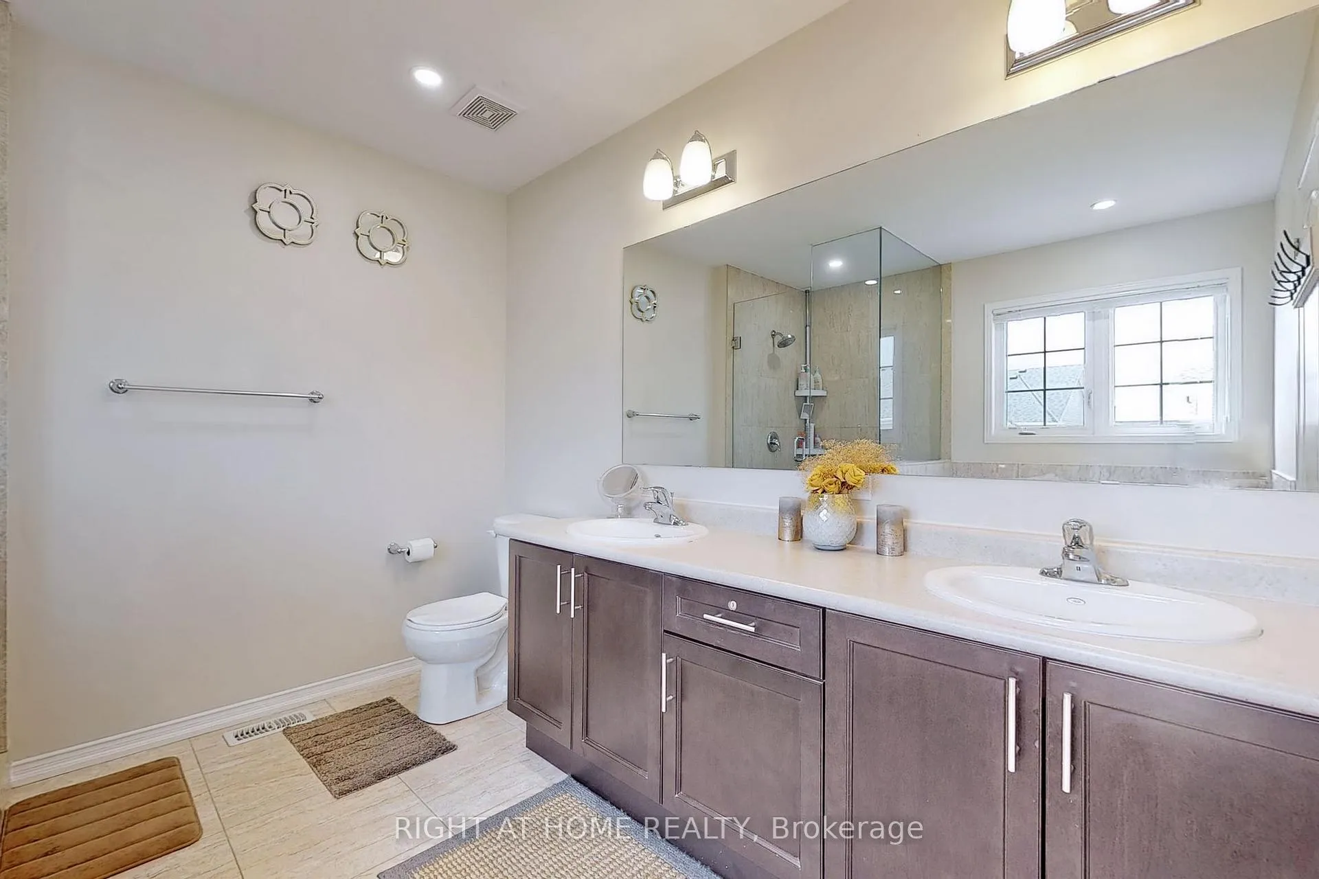 Photo 30 of 1733 Frederick Mason Drive E, Oshawa, Taunton — HOMEH