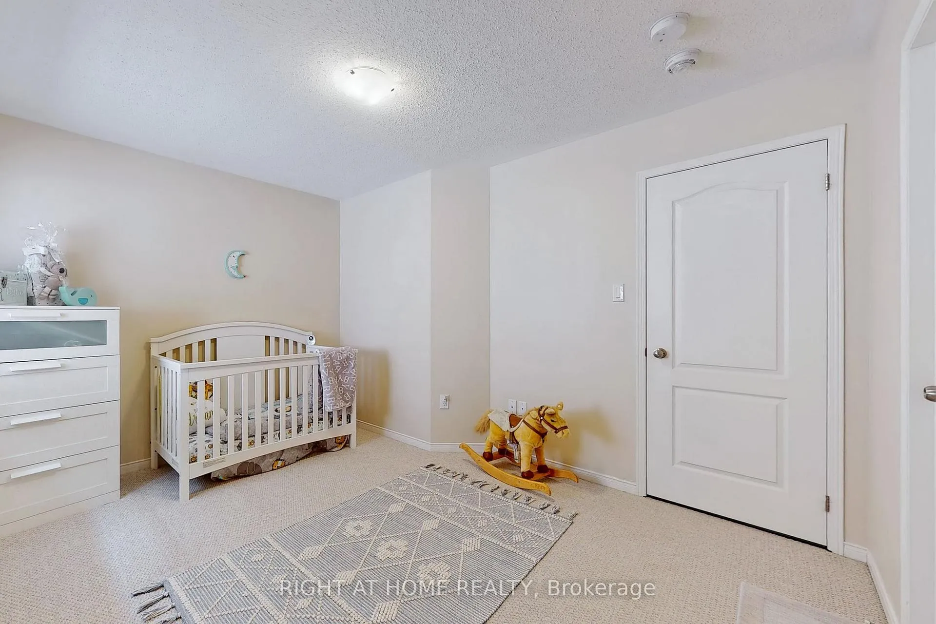 Photo 36 of 1733 Frederick Mason Drive E, Oshawa, Taunton — HOMEH