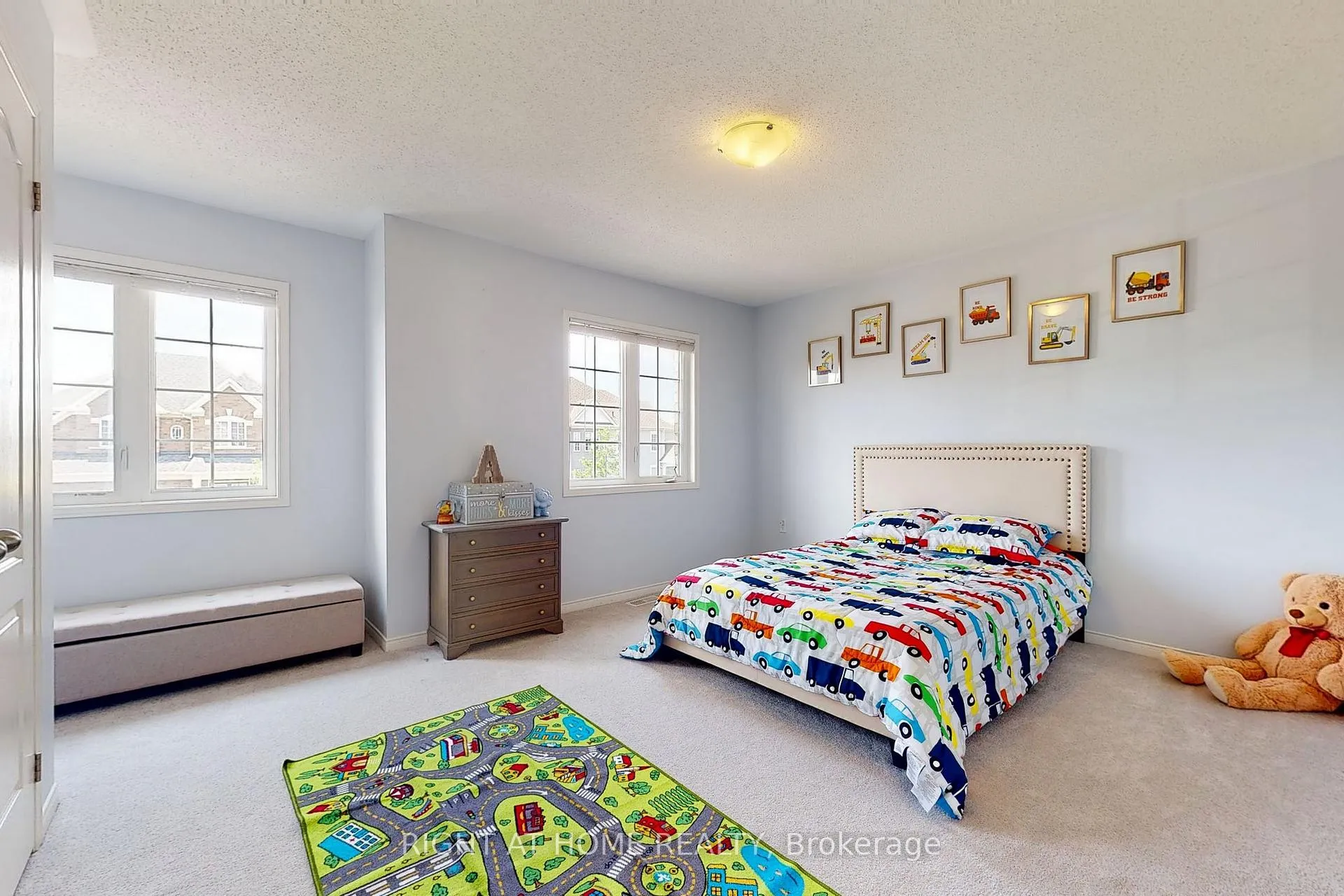 Photo 40 of 1733 Frederick Mason Drive E, Oshawa, Taunton — HOMEH