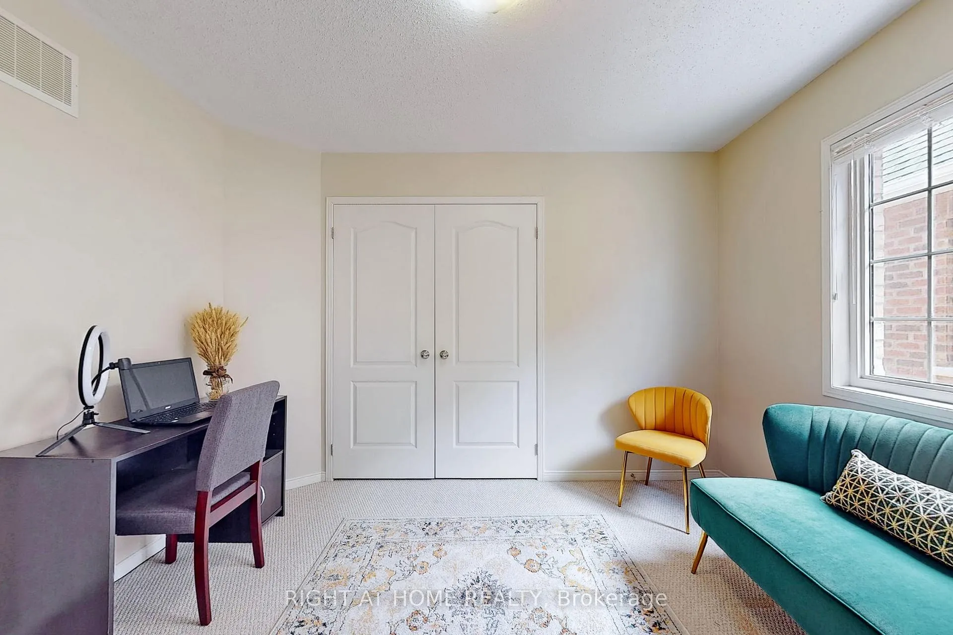 Photo 44 of 1733 Frederick Mason Drive E, Oshawa, Taunton — HOMEH