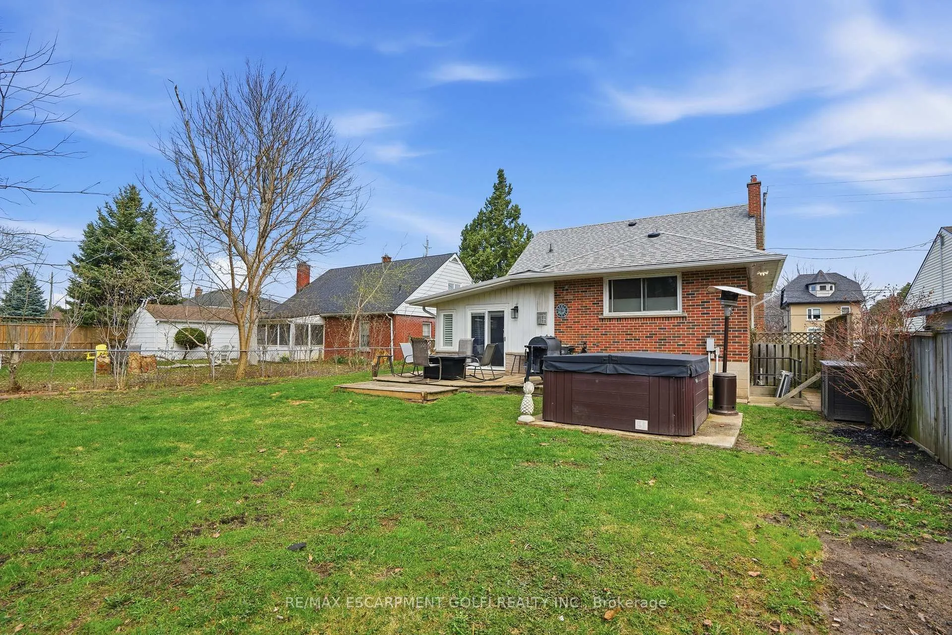 Photo 26 of 101 Livingston Avenue, Grimsby, Grimsby West — HOMEH