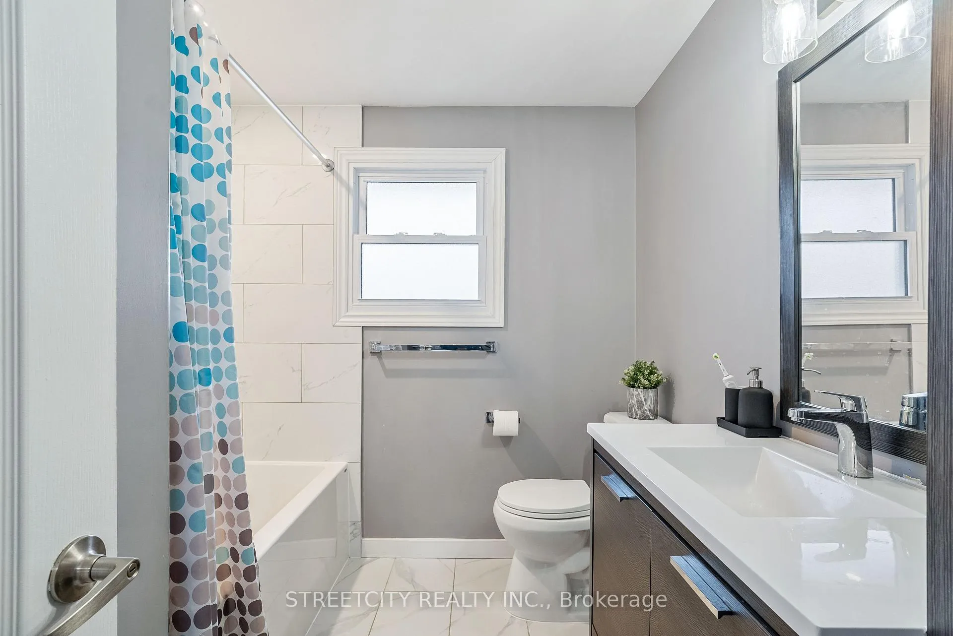 Photo 18 of 190 Spence Drive, Strathroy-Caradoc, SW — HOMEH