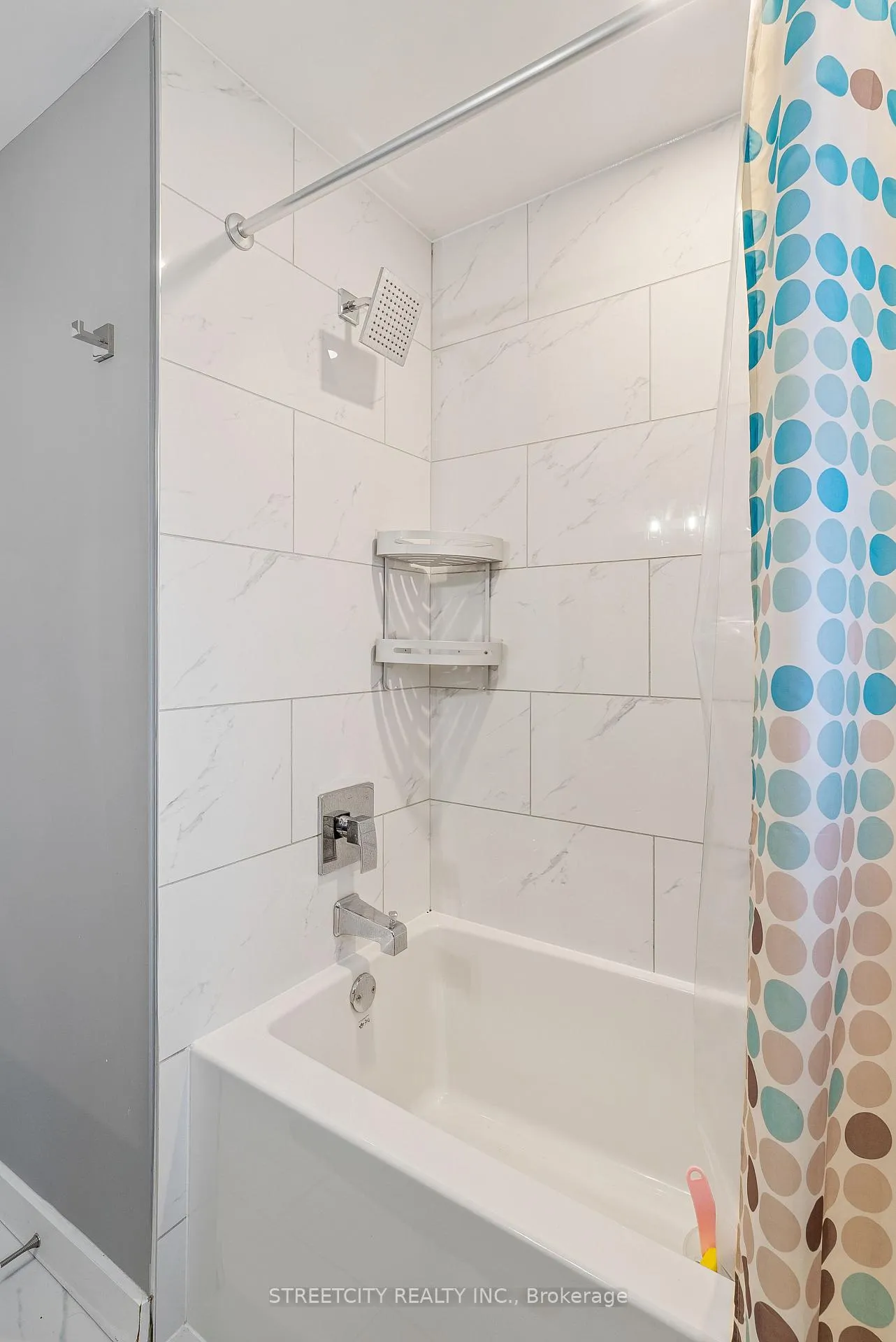 Photo 21 of 190 Spence Drive, Strathroy-Caradoc, SW — HOMEH