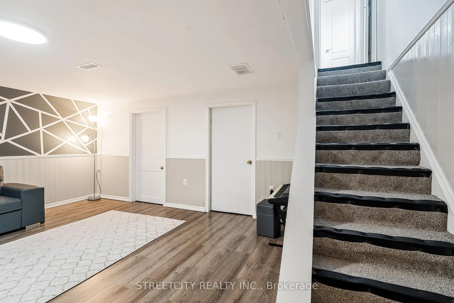 Photo 26 of 190 Spence Drive, Strathroy-Caradoc, SW — HOMEH
