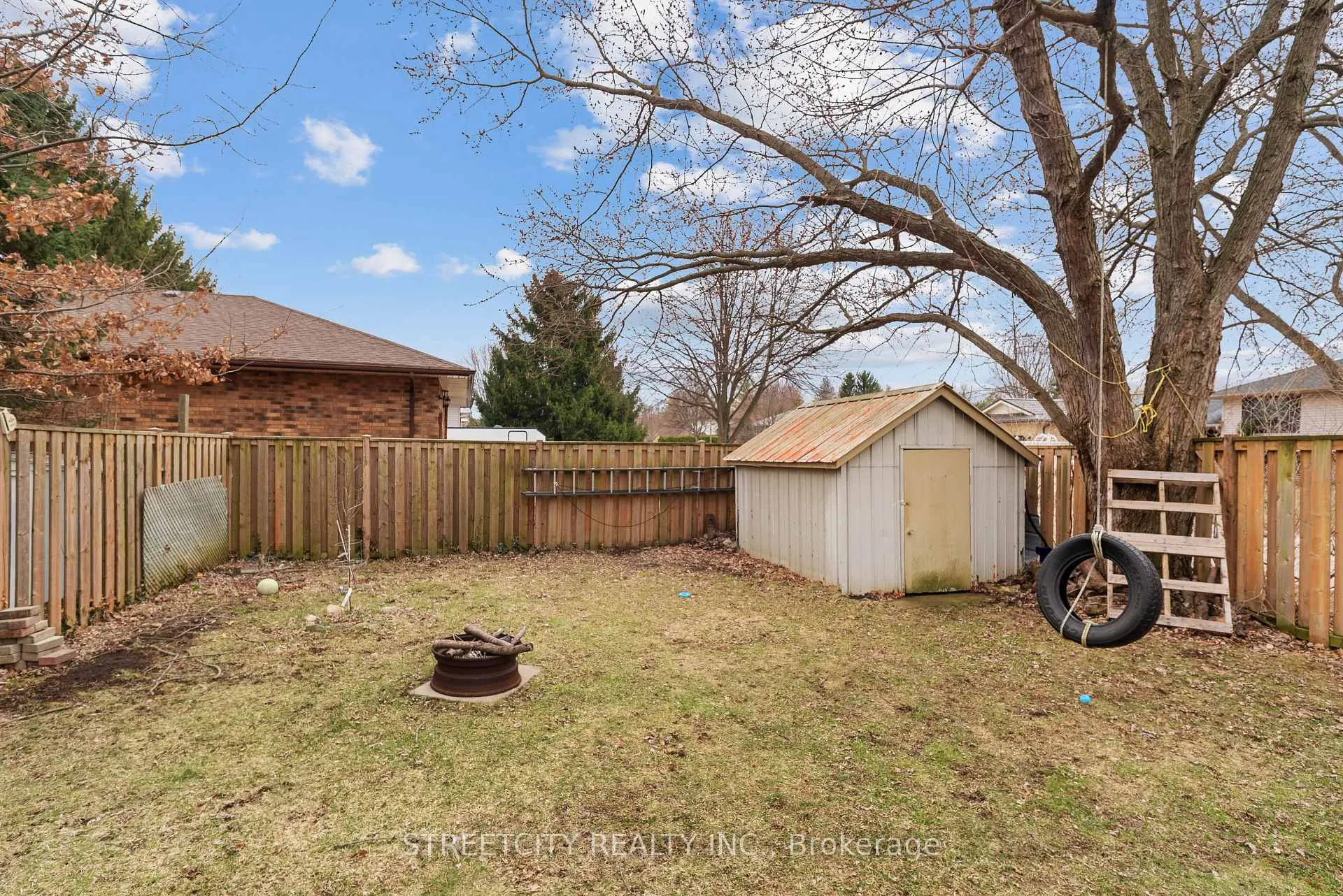Photo 34 of 190 Spence Drive, Strathroy-Caradoc, SW — HOMEH