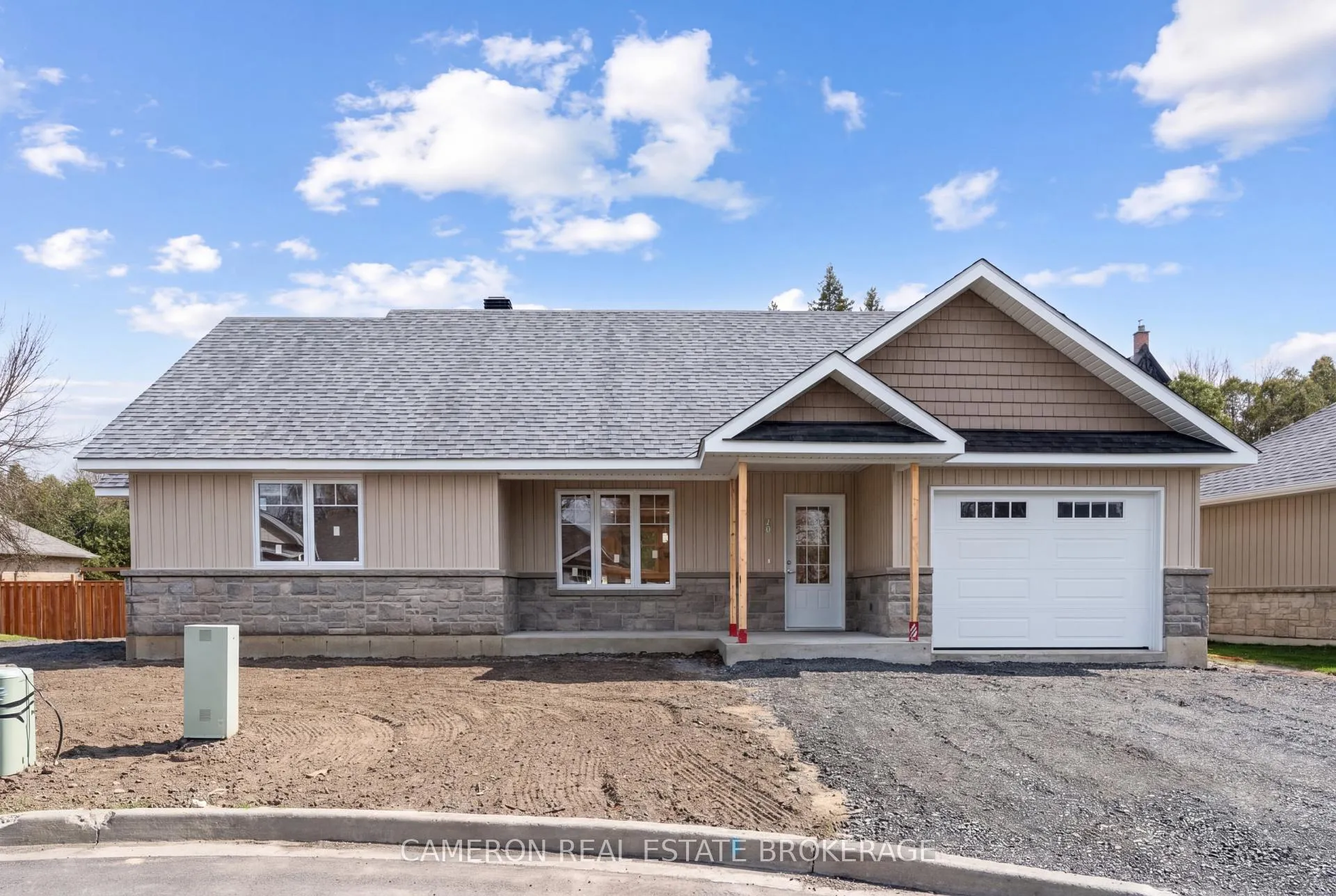 Photo 1 of 10 Whittaker Crescent, Cornwall — HOMEH