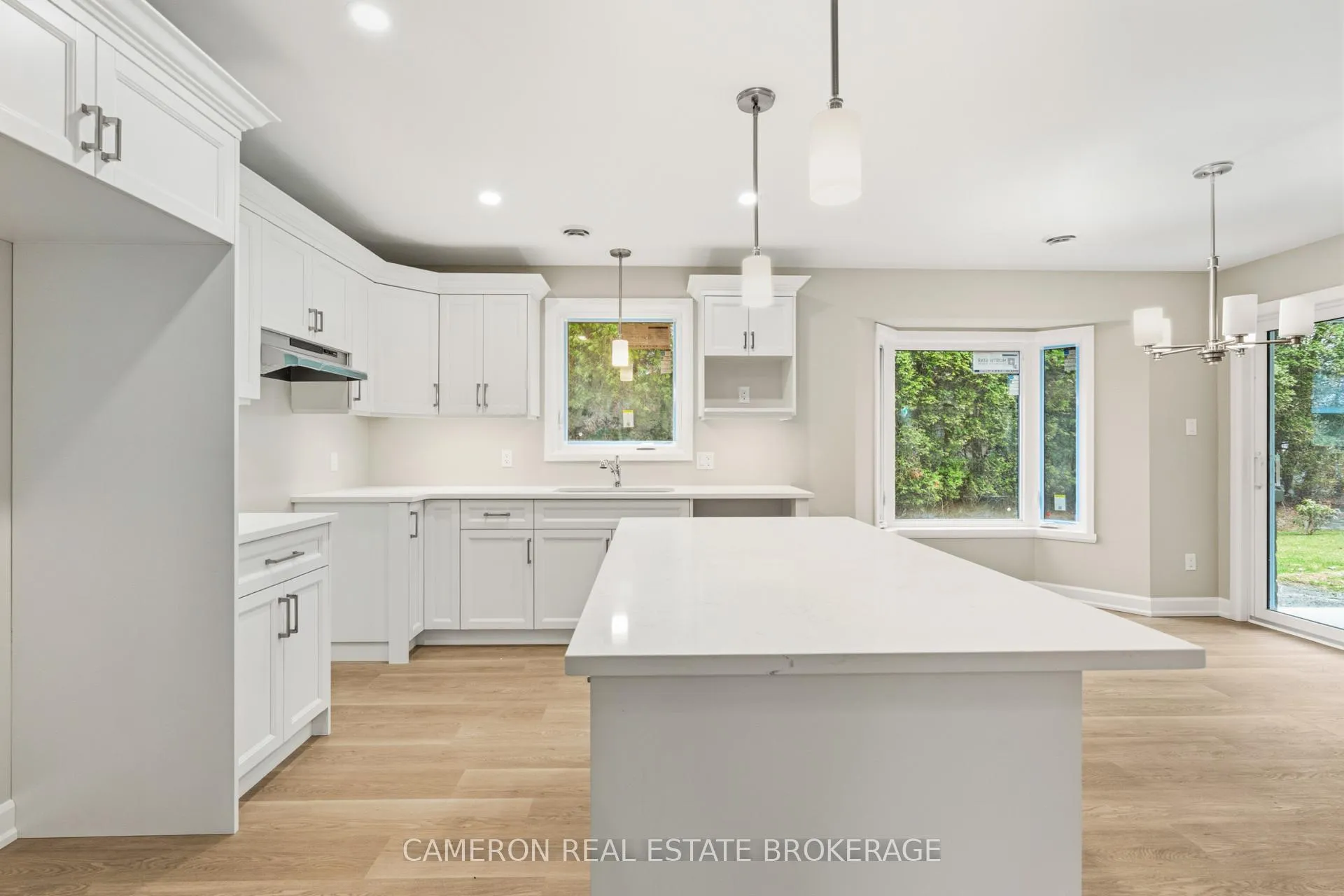 Photo 5 of 10 Whittaker Crescent, Cornwall — HOMEH