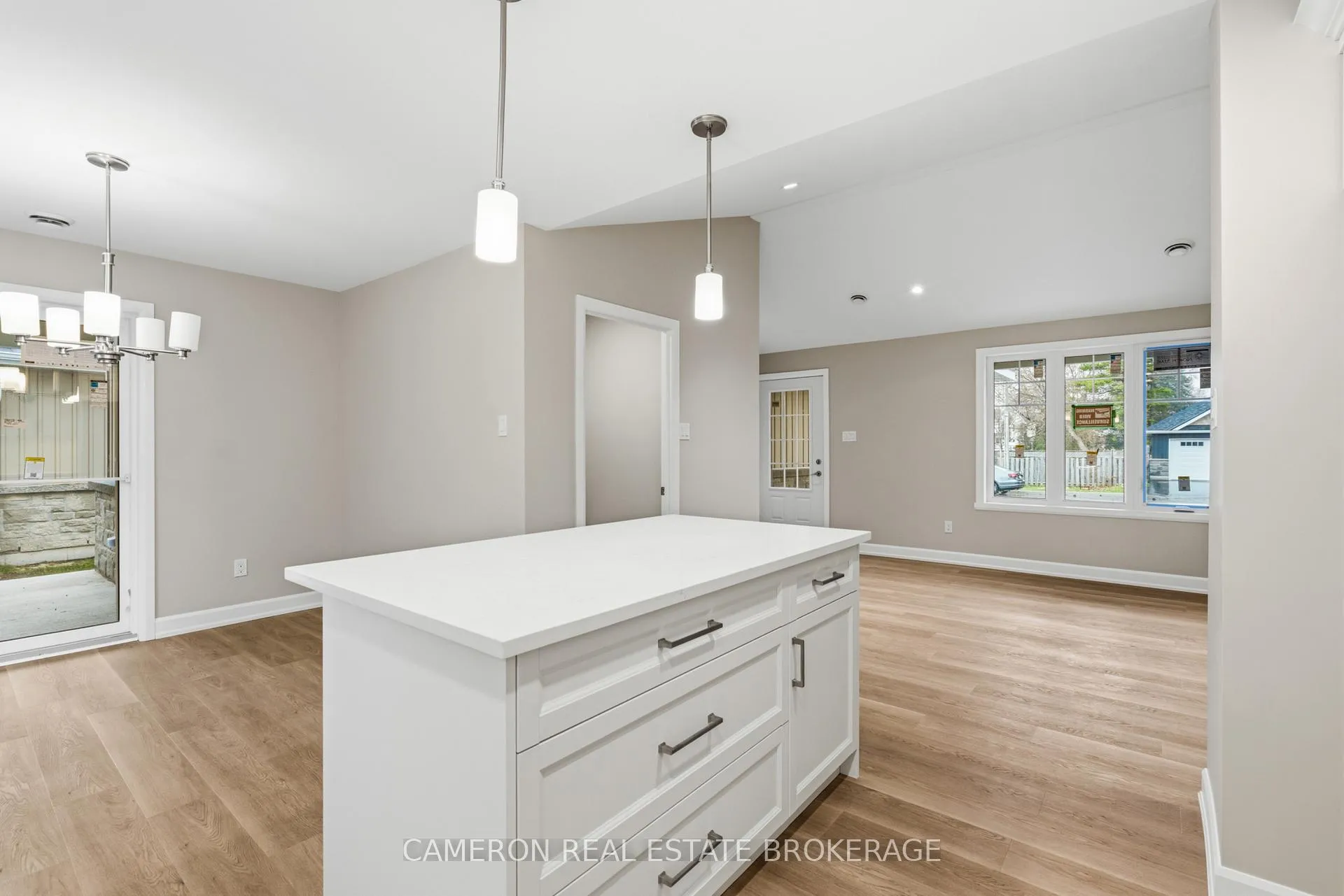 Photo 7 of 10 Whittaker Crescent, Cornwall — HOMEH