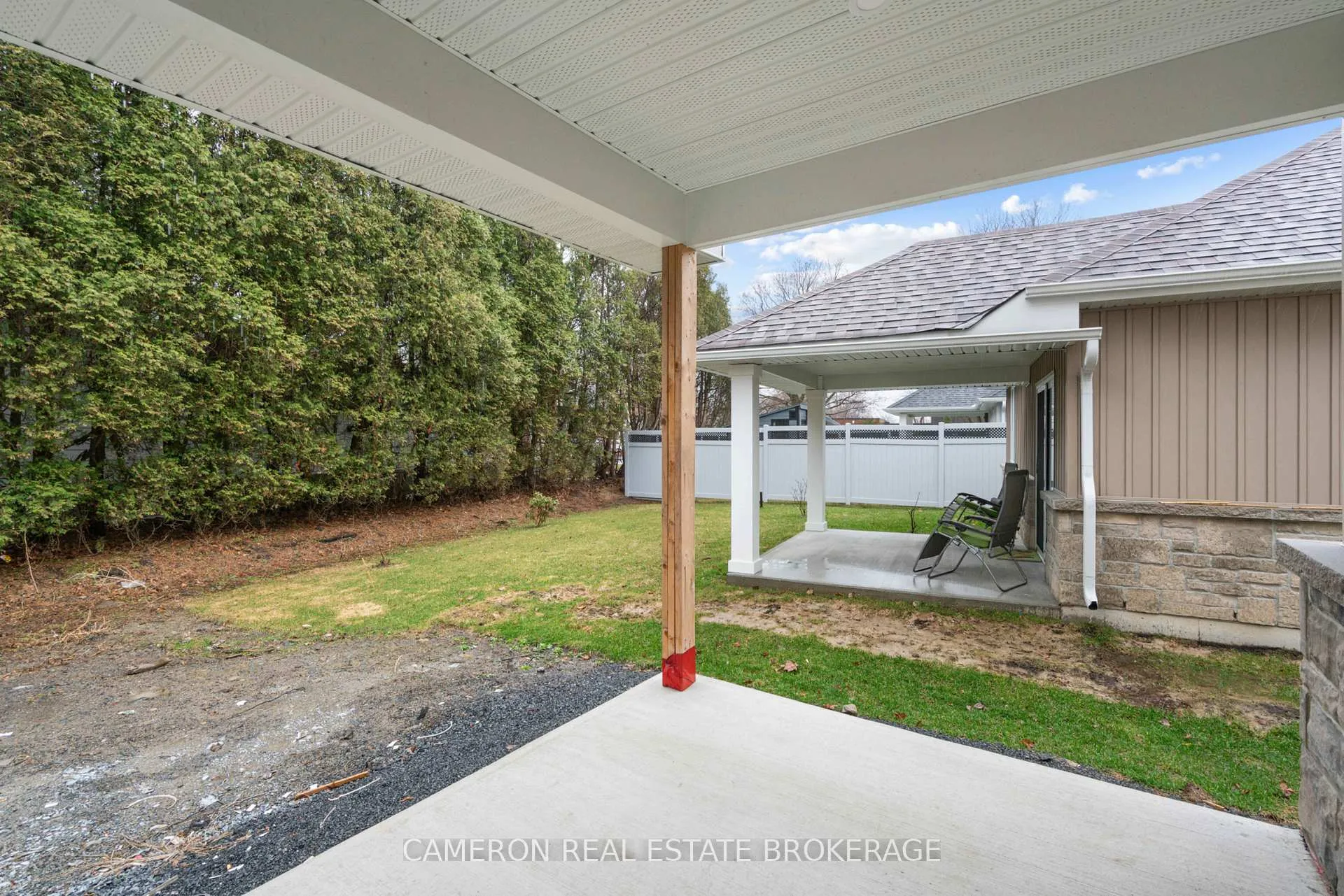 Photo 23 of 10 Whittaker Crescent, Cornwall — HOMEH