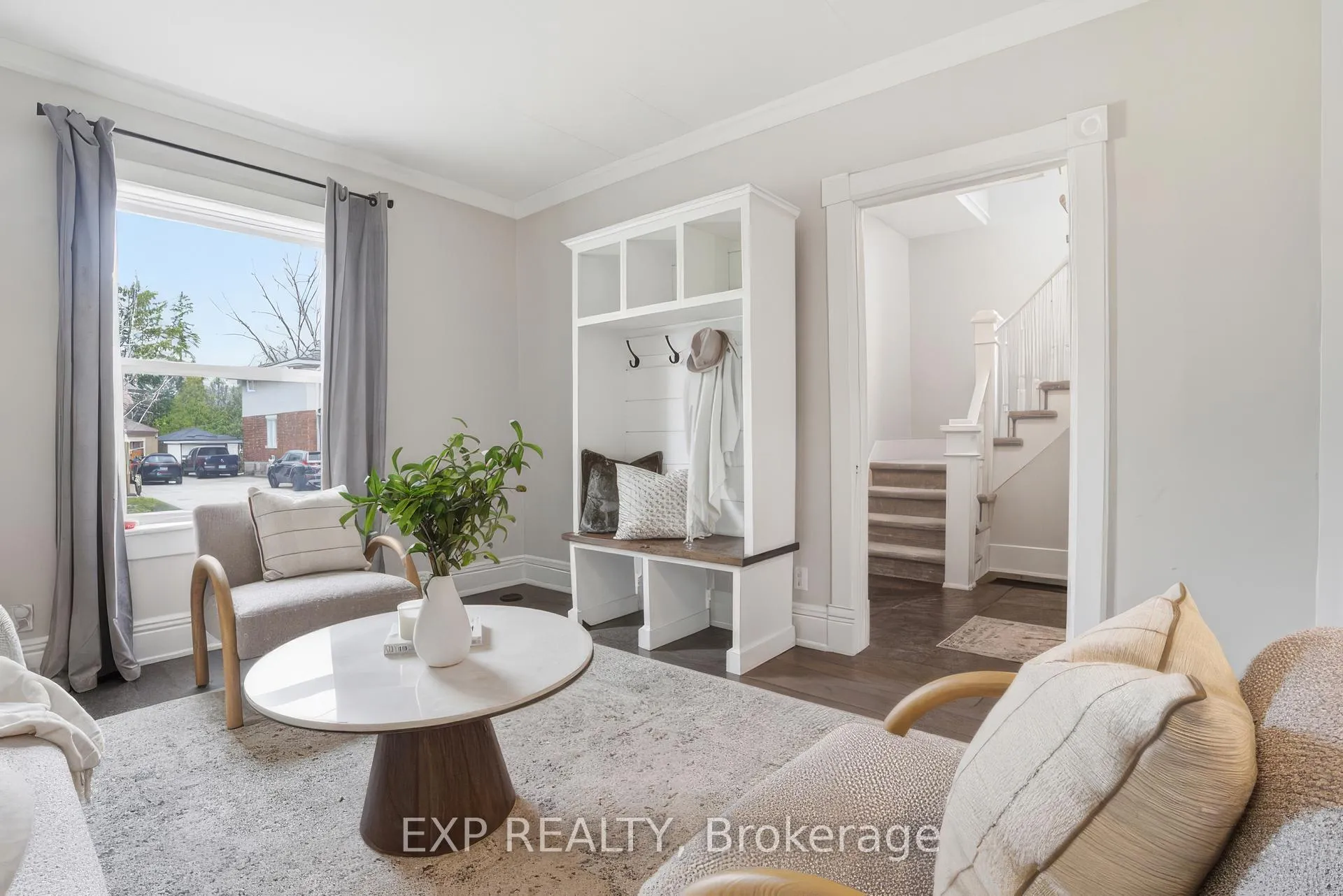 Photo 5 of 742 Vine Street, Cambridge — HOMEH