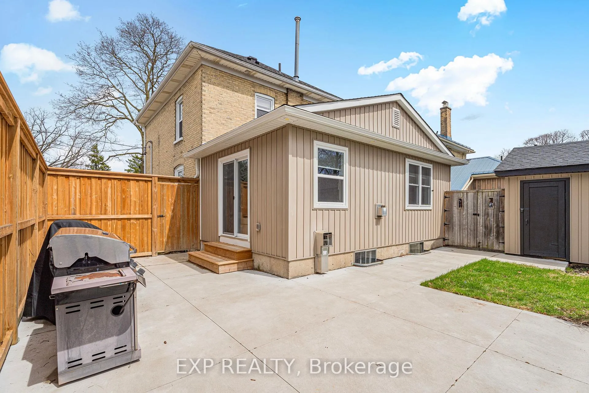 Photo 35 of 742 Vine Street, Cambridge — HOMEH
