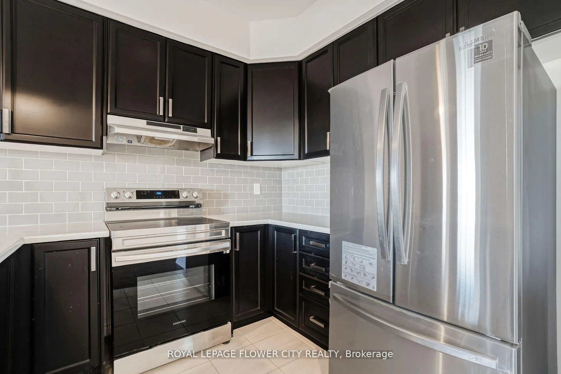 Photo 11 of 152 Flagg Avenue, Brant, Paris — HOMEH