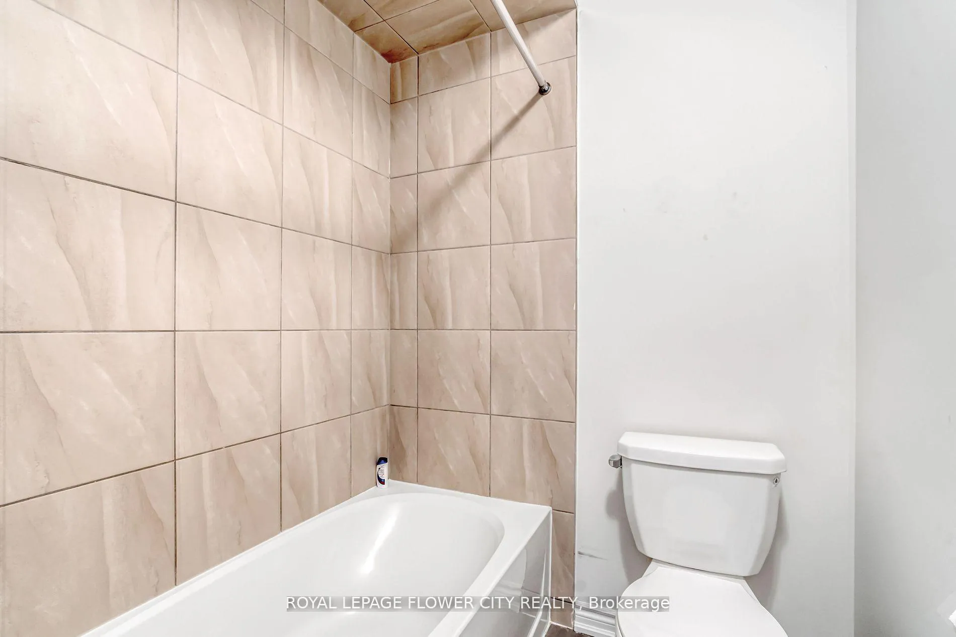 Photo 16 of 152 Flagg Avenue, Brant, Paris — HOMEH