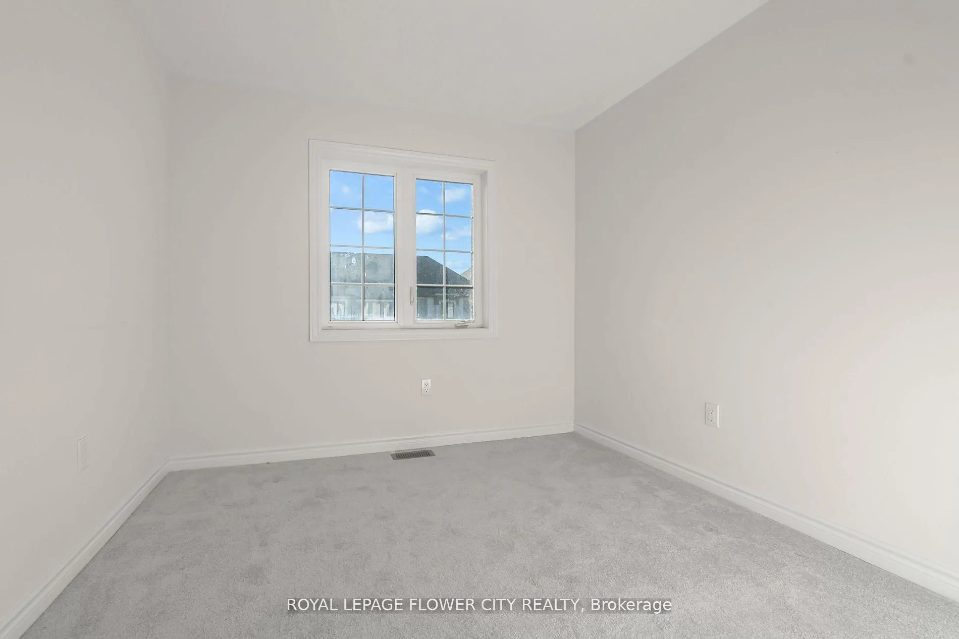 Photo 26 of 152 Flagg Avenue, Brant, Paris — HOMEH