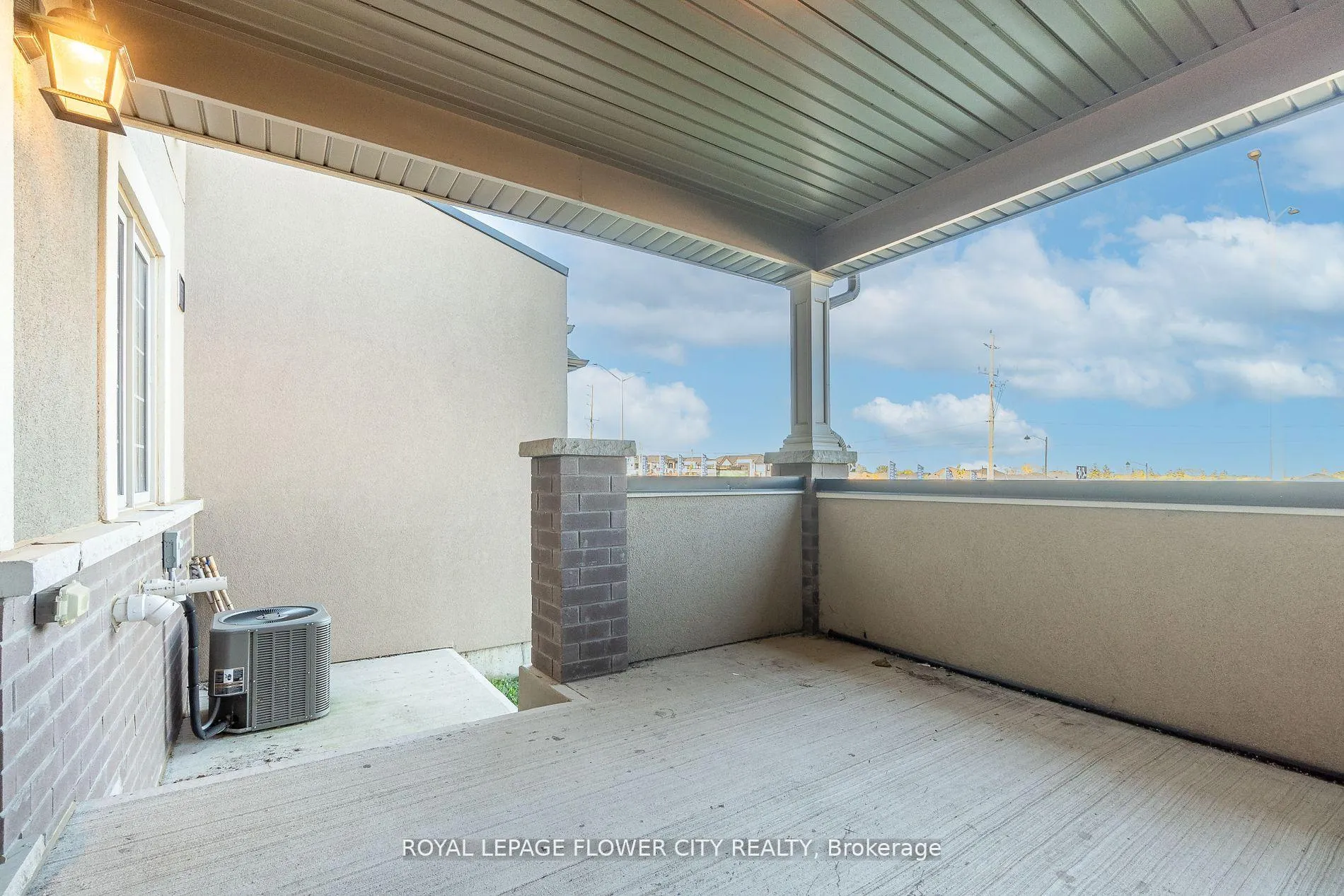 Photo 33 of 152 Flagg Avenue, Brant, Paris — HOMEH