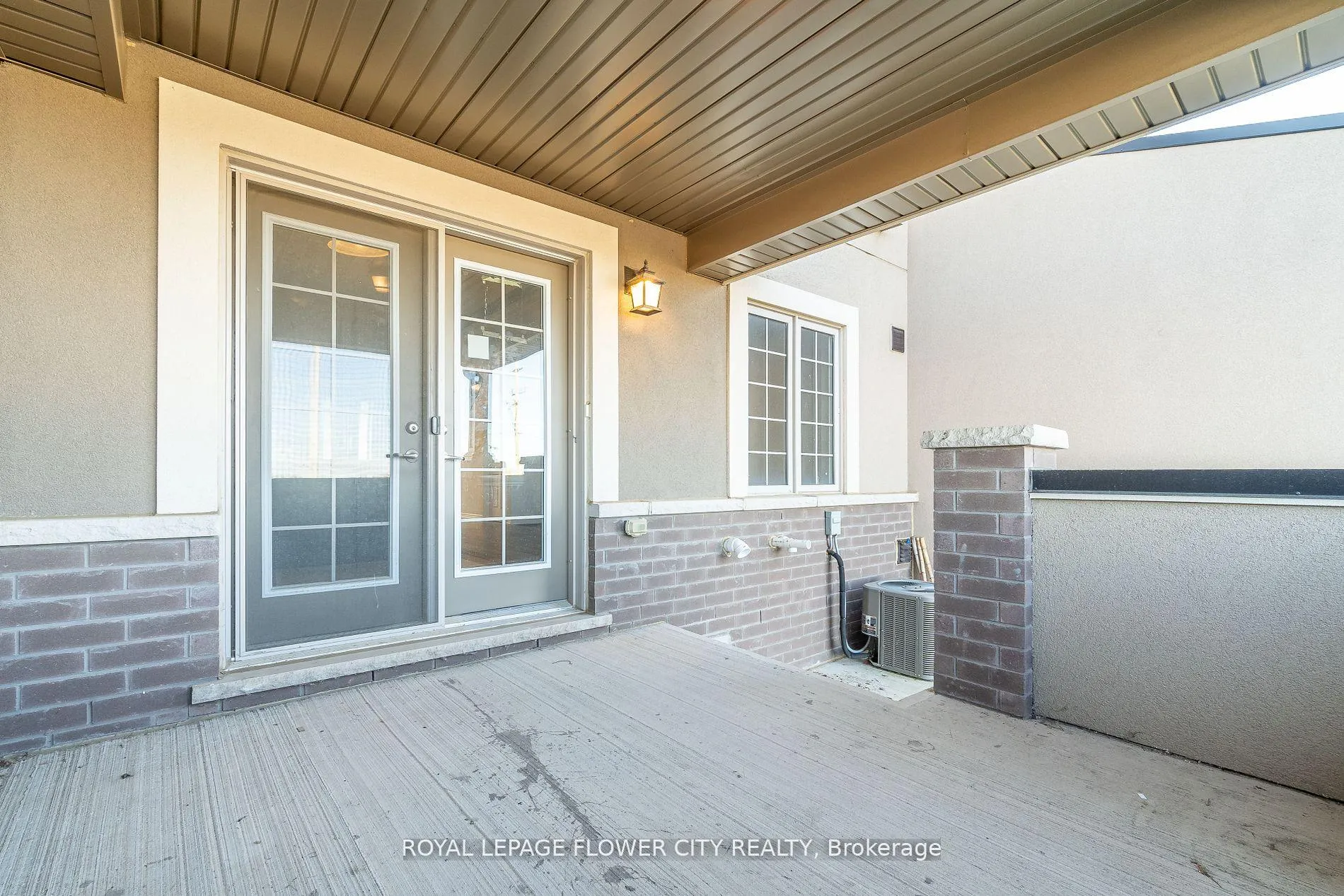 Photo 34 of 152 Flagg Avenue, Brant, Paris — HOMEH