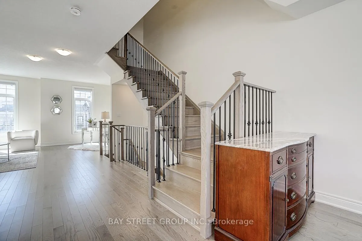 Photo 21 of 34 Phillipsen Way, Markham, Cedarwood — HOMEH