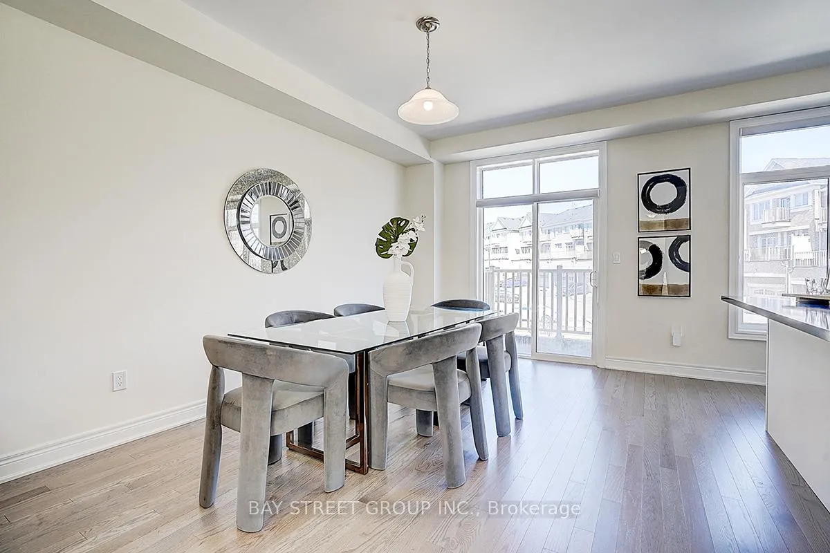 Photo 22 of 34 Phillipsen Way, Markham, Cedarwood — HOMEH