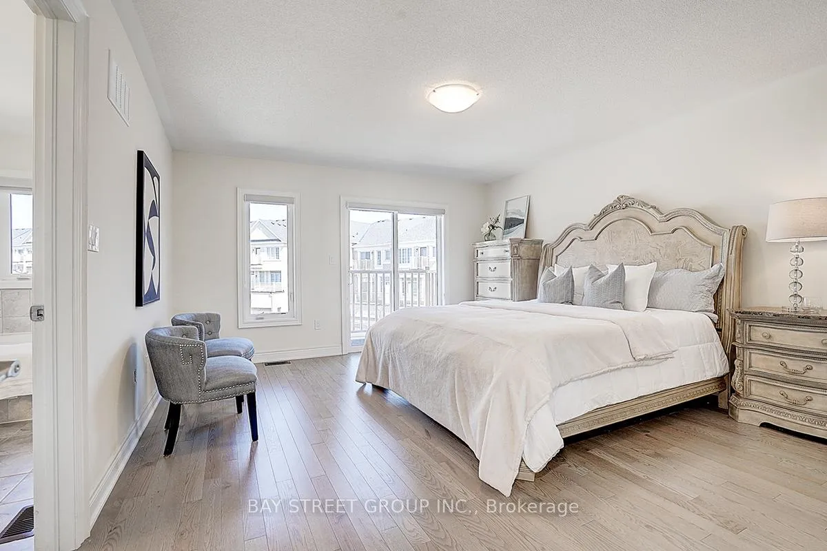 Photo 36 of 34 Phillipsen Way, Markham, Cedarwood — HOMEH
