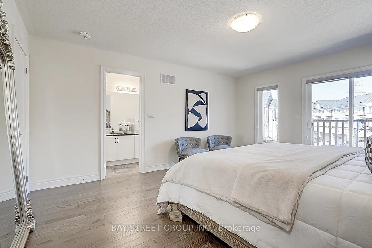 Photo 39 of 34 Phillipsen Way, Markham, Cedarwood — HOMEH
