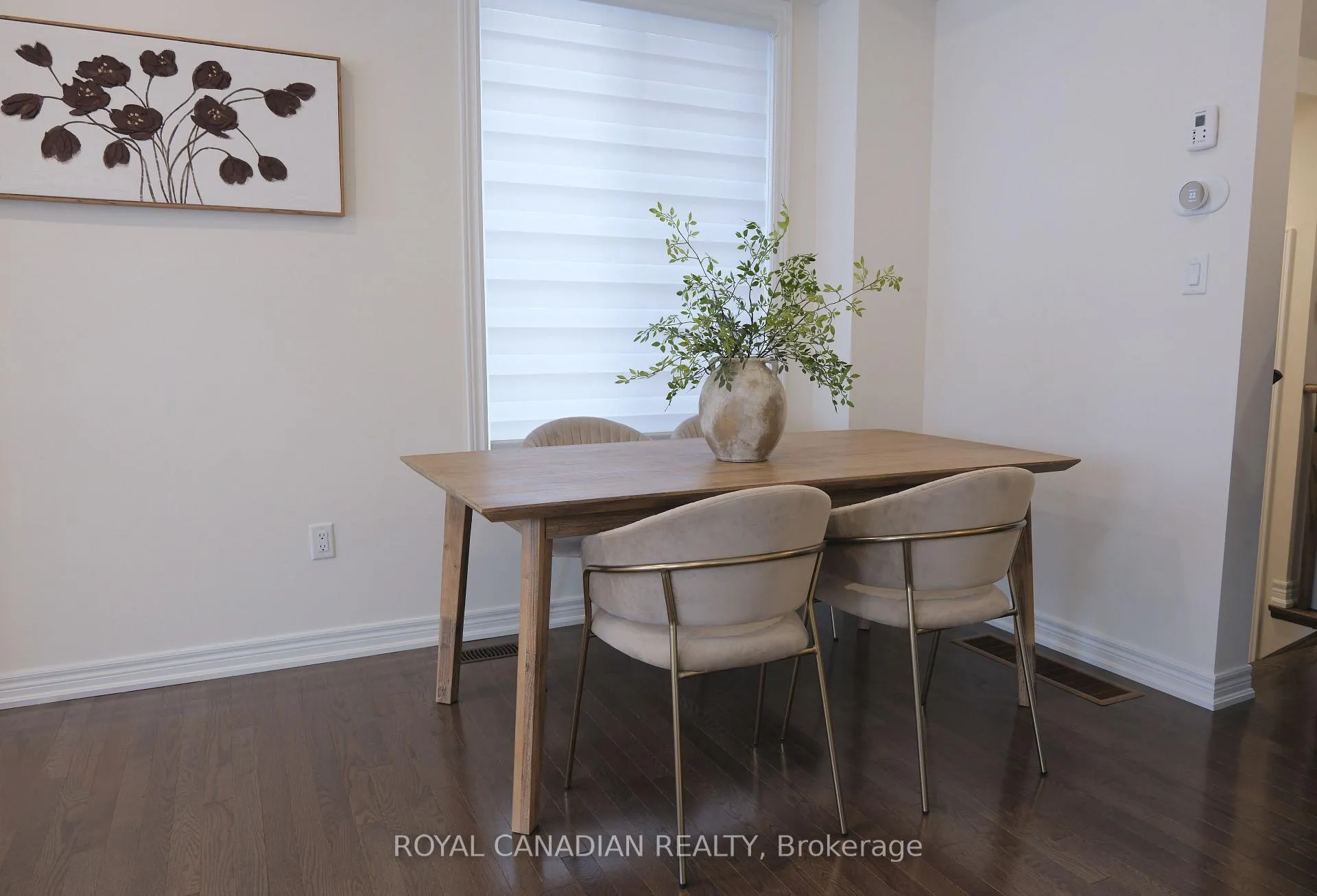 Photo 11 of 20 Conarty Crescent, Whitby, Rural Whitby — HOMEH