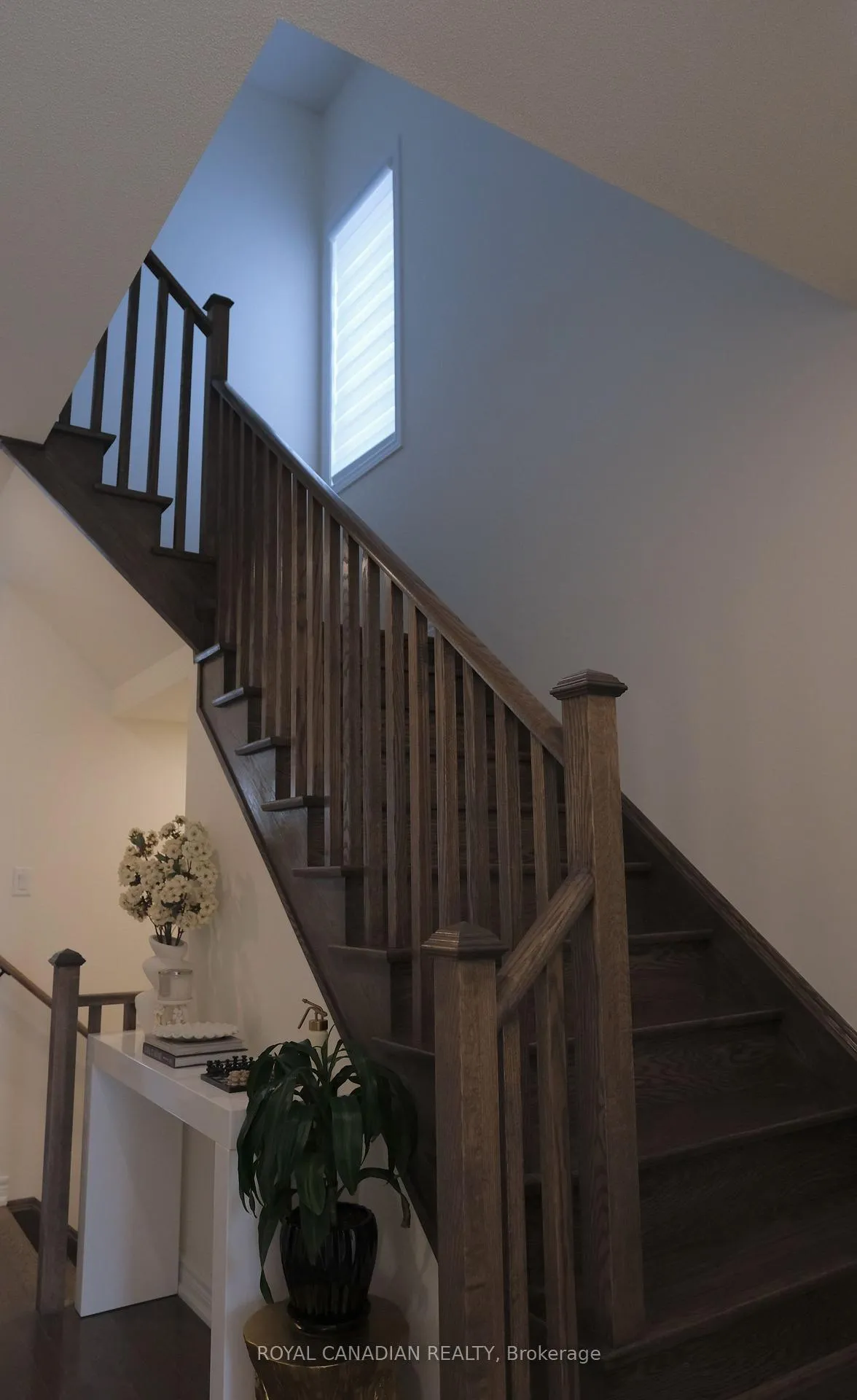 Photo 12 of 20 Conarty Crescent, Whitby, Rural Whitby — HOMEH