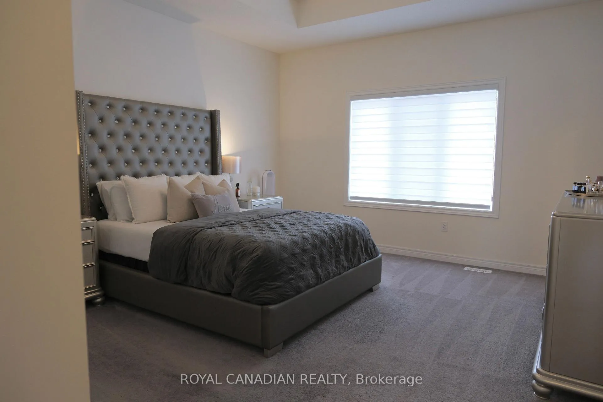 Photo 16 of 20 Conarty Crescent, Whitby, Rural Whitby — HOMEH