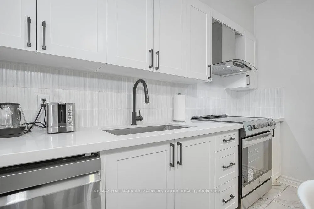 Photo 8 of 151 Broadview Avenue, Toronto, South Riverdale — HOMEH