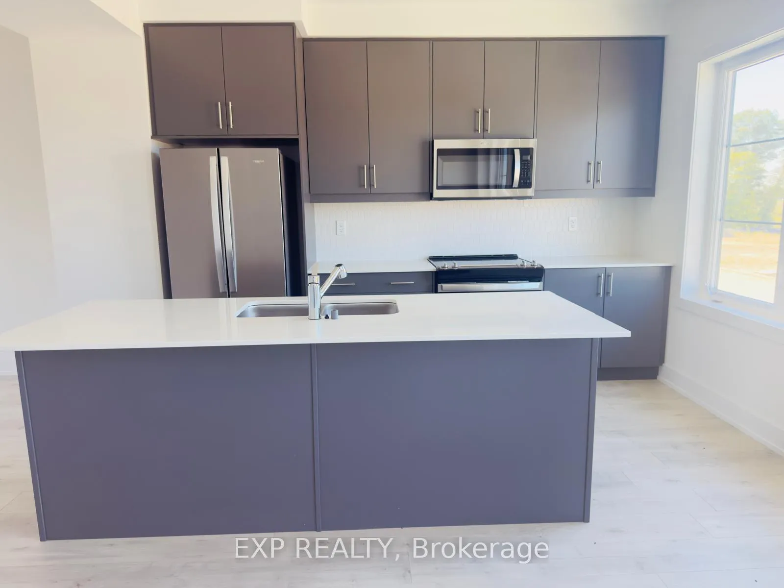 Photo 9 of Unit 11, 34 Balladry Boulevard, Stratford — HOMEH