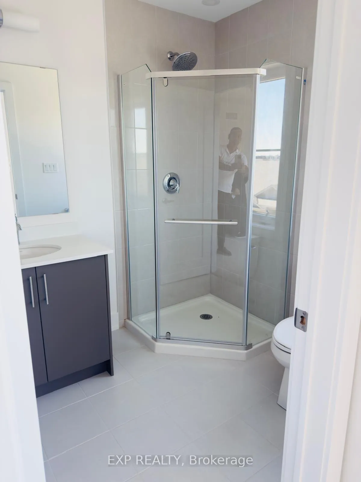 Photo 15 of Unit 11, 34 Balladry Boulevard, Stratford — HOMEH