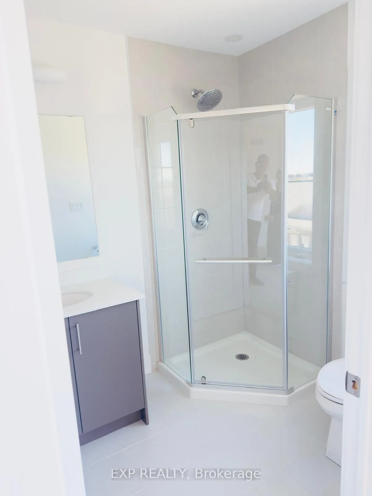 Photo 16 of Unit 11, 34 Balladry Boulevard, Stratford — HOMEH