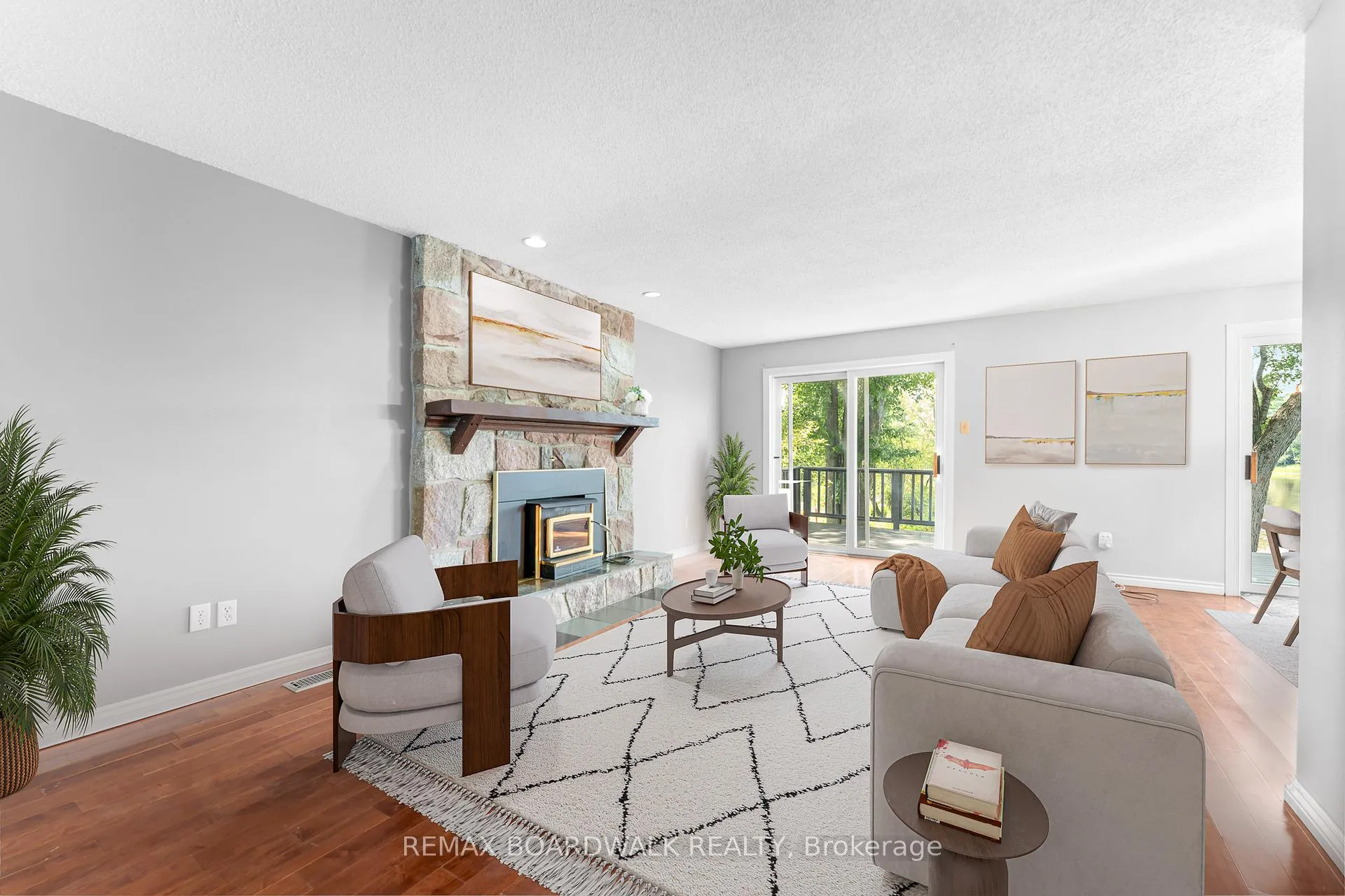 Photo 7 of 1278 Bayview Drive, Ottawa, Constance Bay — HOMEH