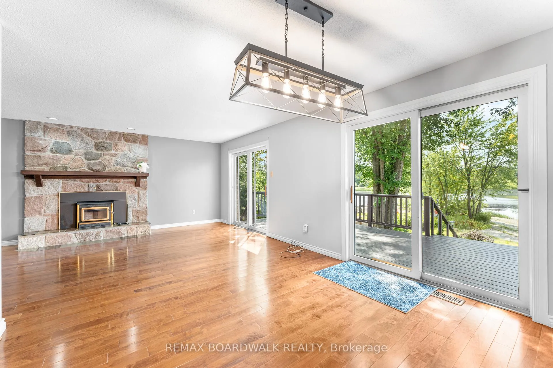 Photo 10 of 1278 Bayview Drive, Ottawa, Constance Bay — HOMEH