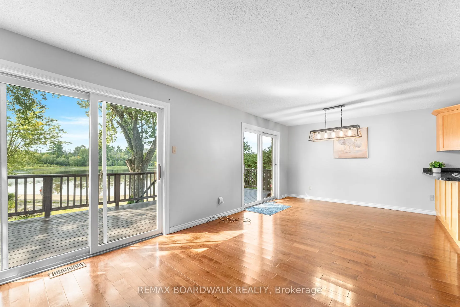 Photo 12 of 1278 Bayview Drive, Ottawa, Constance Bay — HOMEH