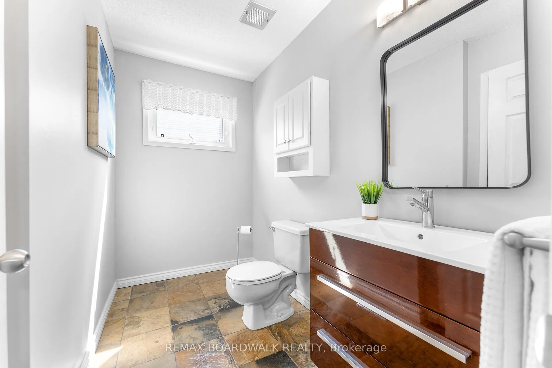 Photo 21 of 1278 Bayview Drive, Ottawa, Constance Bay — HOMEH